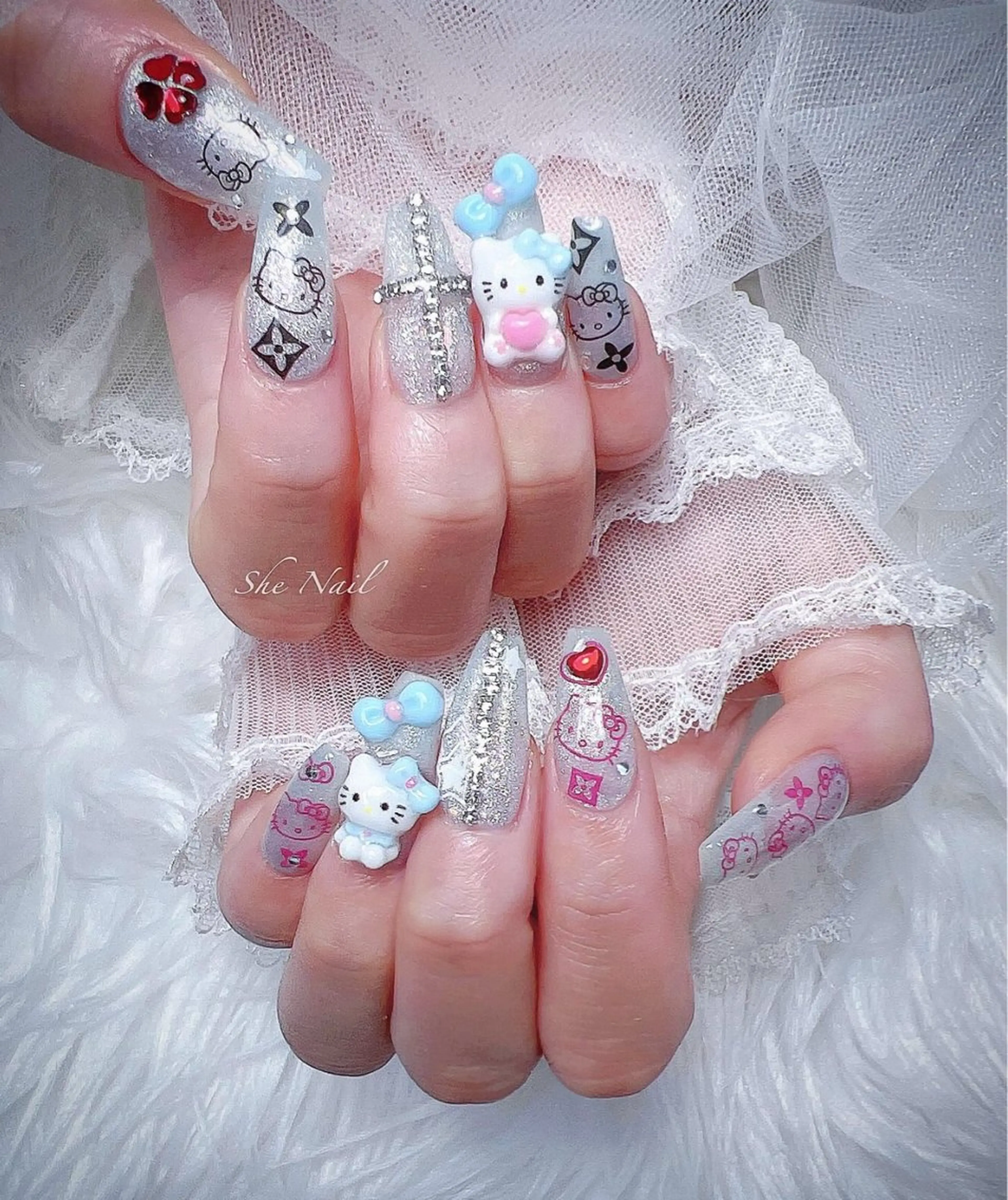 ネイル チークネイル ドット 長さ出し マグネットネイル 持ち込み She   Nail所属・ISA_ BELLAのネイルデザイン