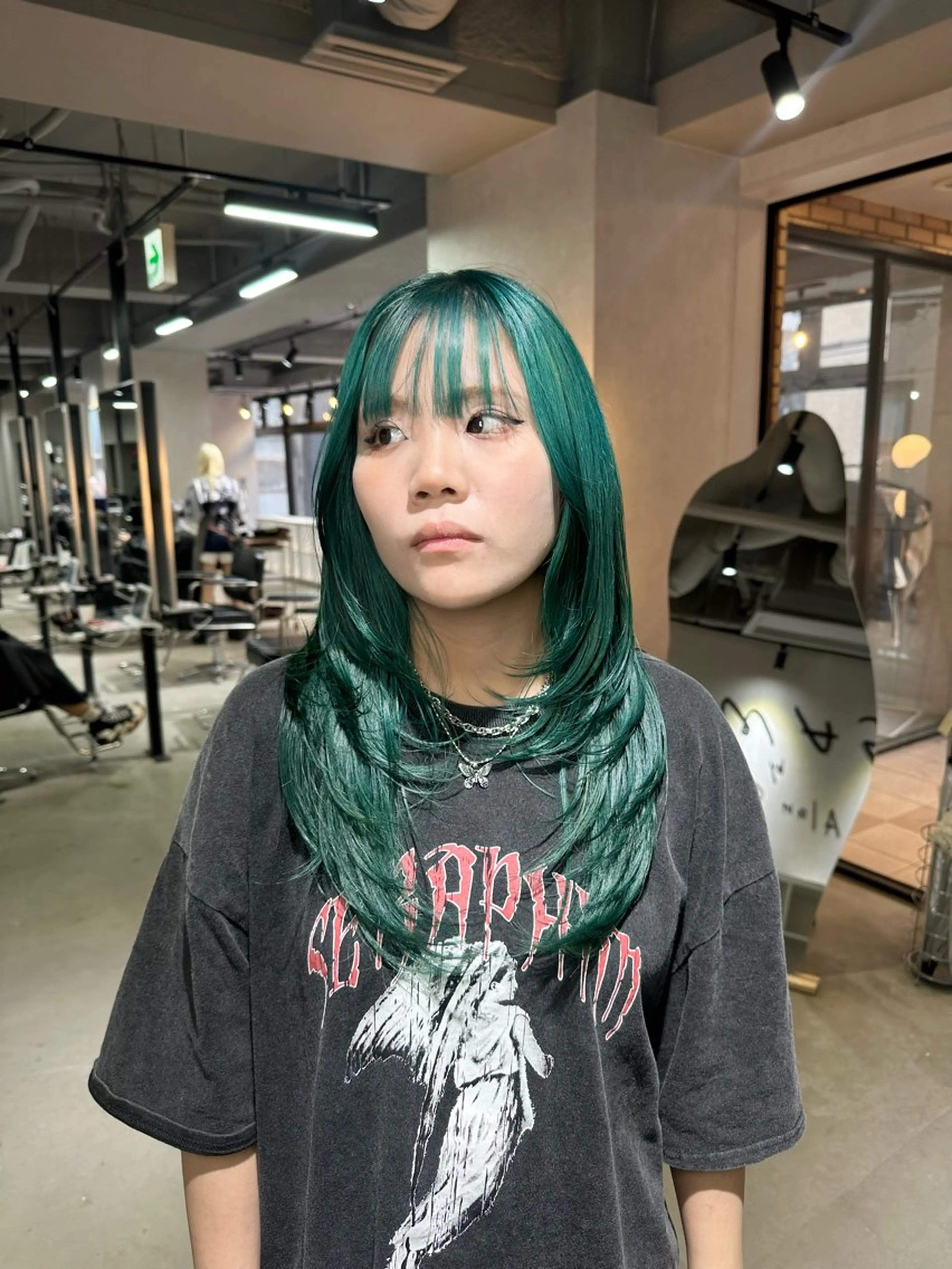 ロング ケアカラー ボブ 髪質改善 韓国風ヘア レイヤーカット カット トリートメント 艶髪カラー/レイヤ ー支持No.1renのヘアスタイル