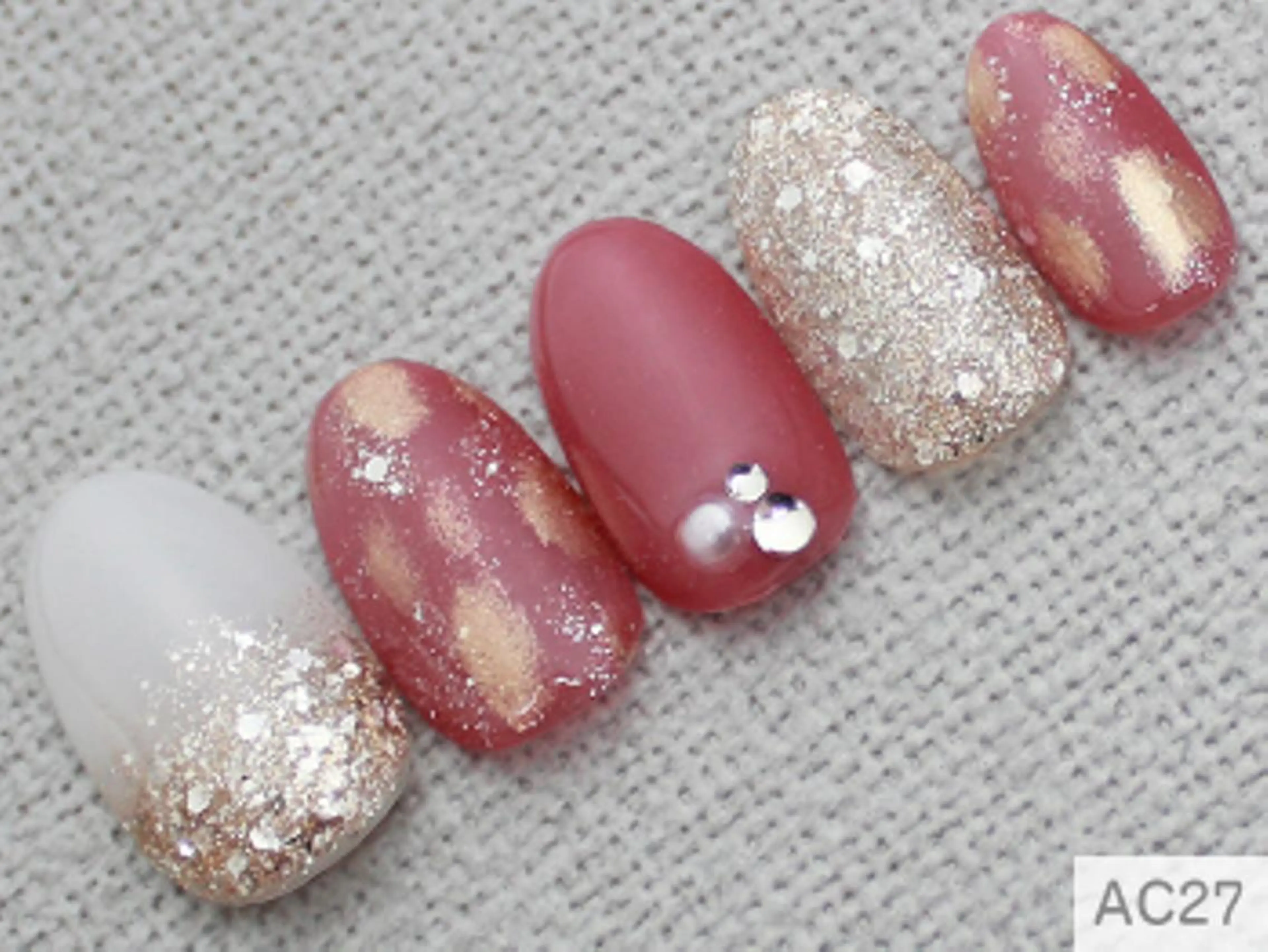 ネイル ジェルネイル マグネットネイル 🤍 Janのネイルデザイン