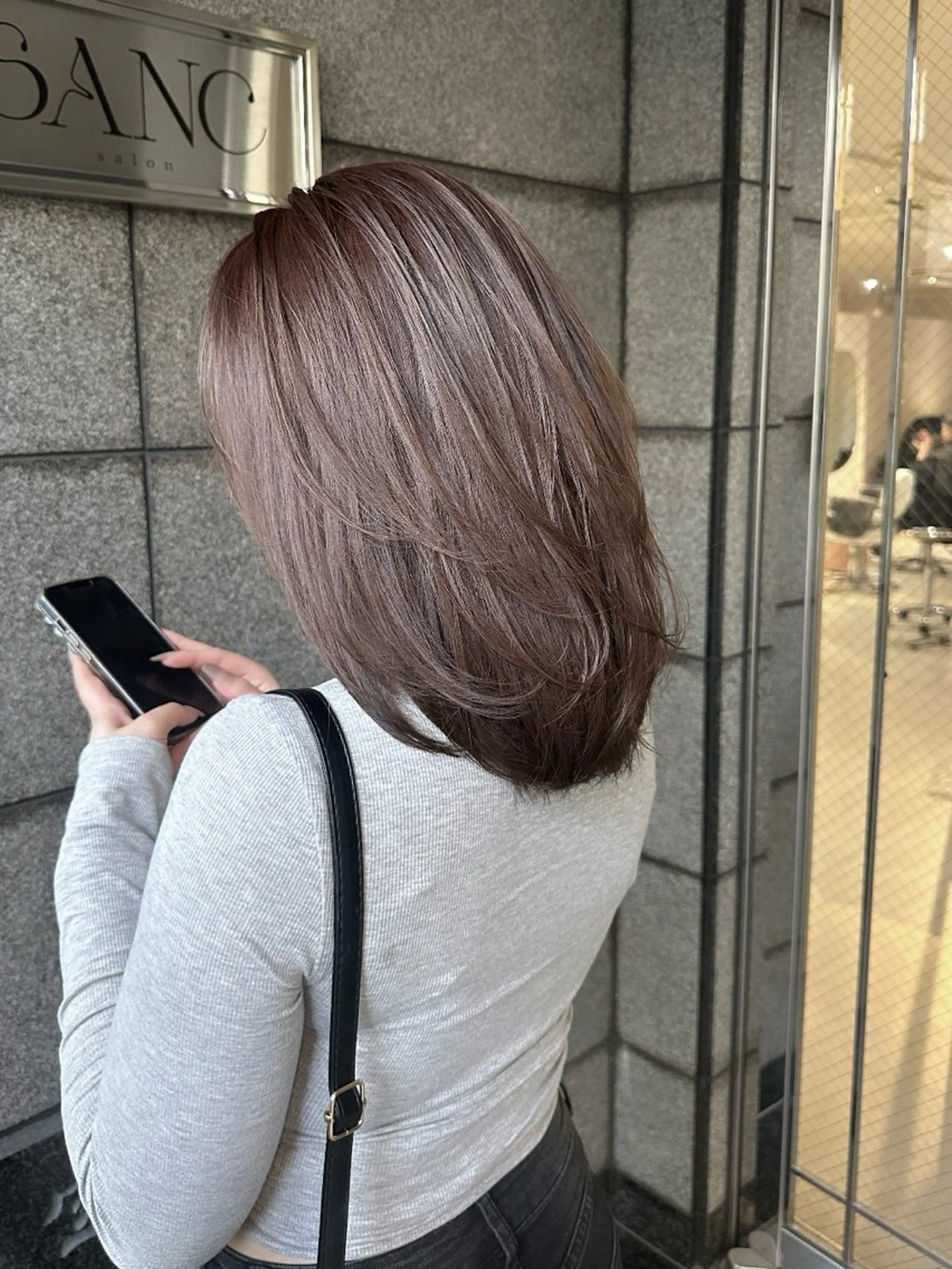 ミディアム カラー カット ヘアカラー トリートメント 本町/新町/心斎橋 透明感カラーSANCのヘアスタイル