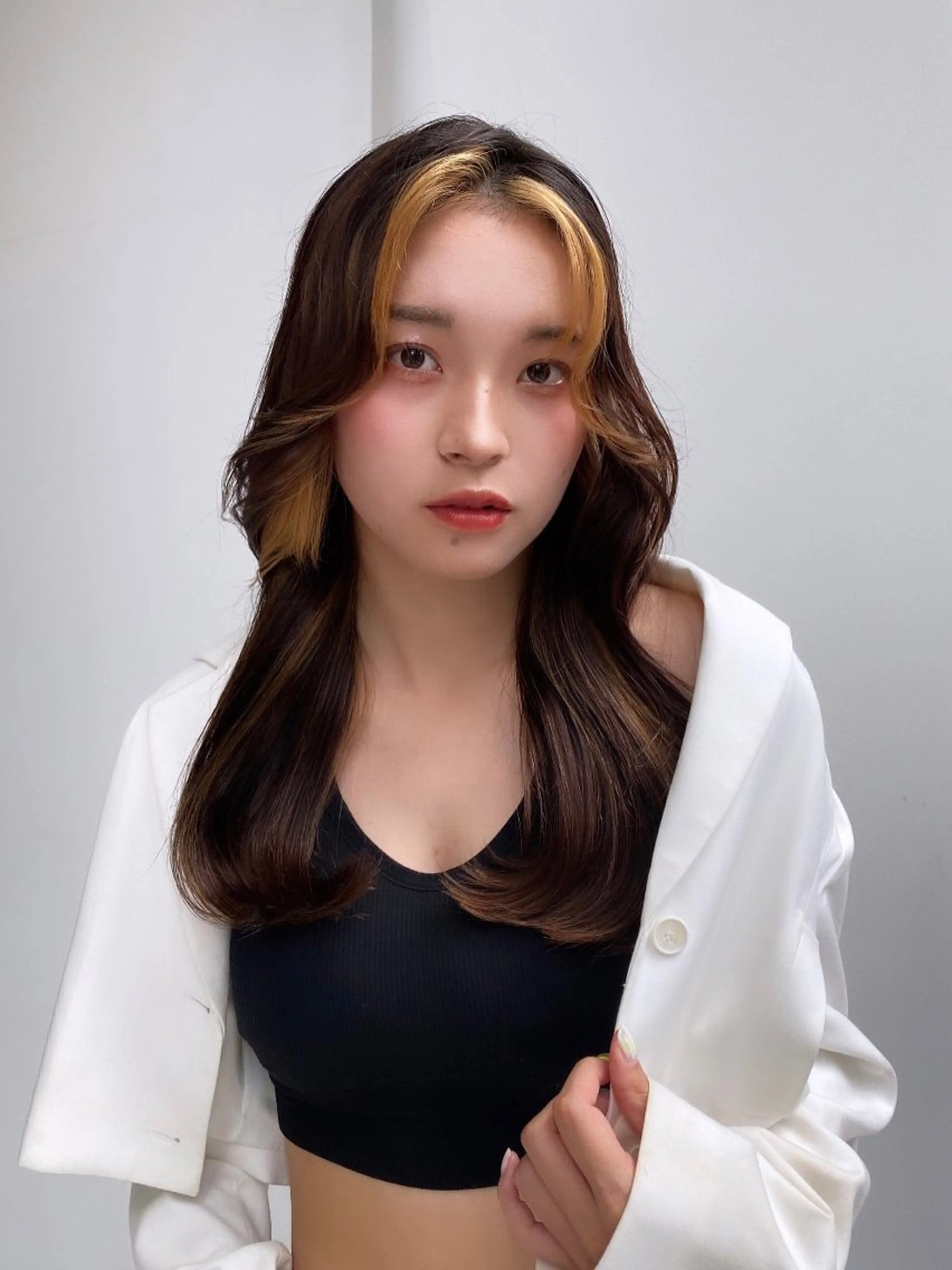 セミロング カラー ヘアアレンジ カット ヘアカラー トリートメント ヘアセット 🇰🇷韓国ヘア TAKUMI🐯💎のヘアスタイル