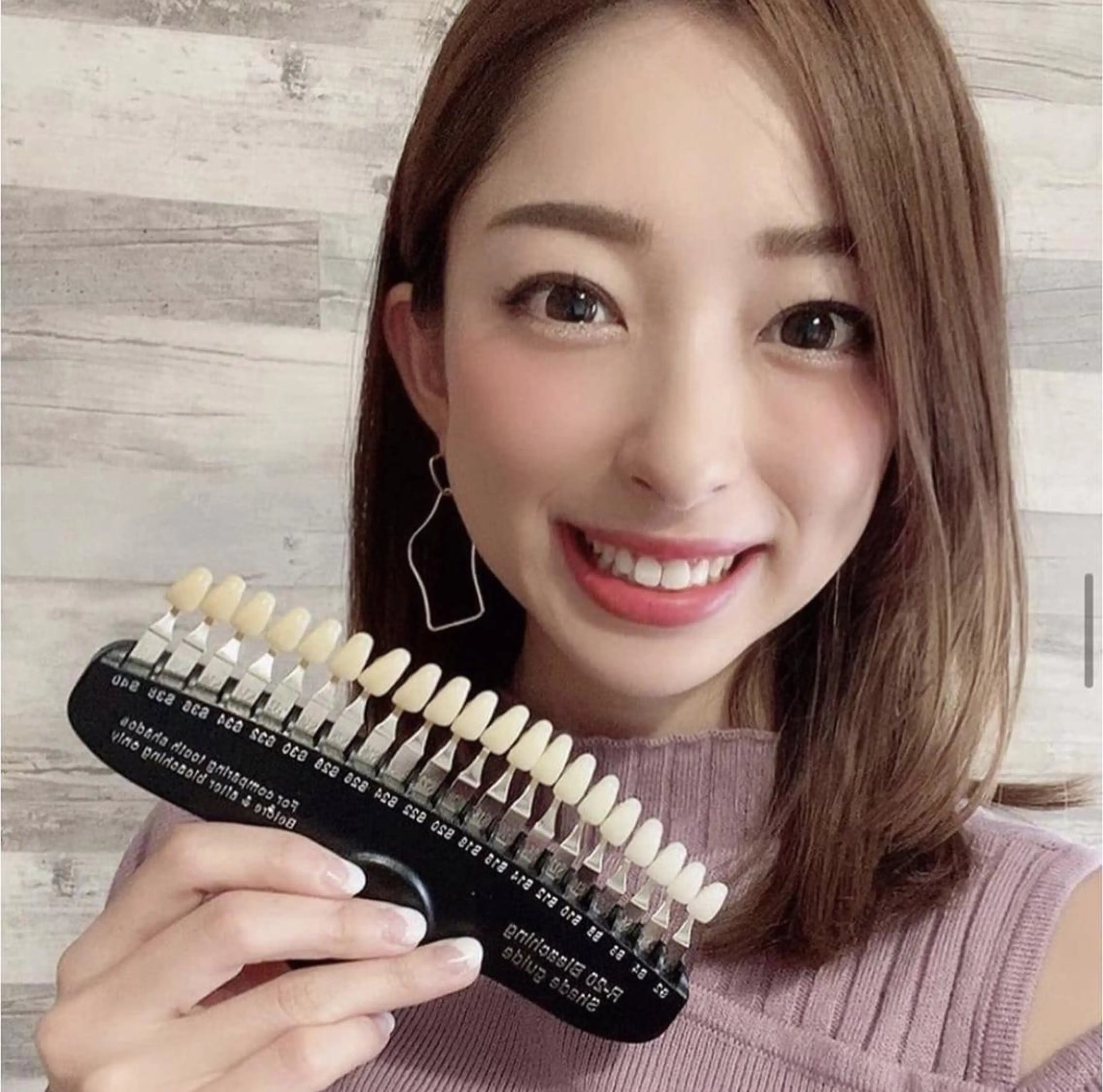 カラー メンズ マツエク・マツパ ネイル ヘアアレンジ パーマ キッズ アイブロウ ロング ホワイト その他 ライトビューティー 銀座本店のエステ・リラクイメージ