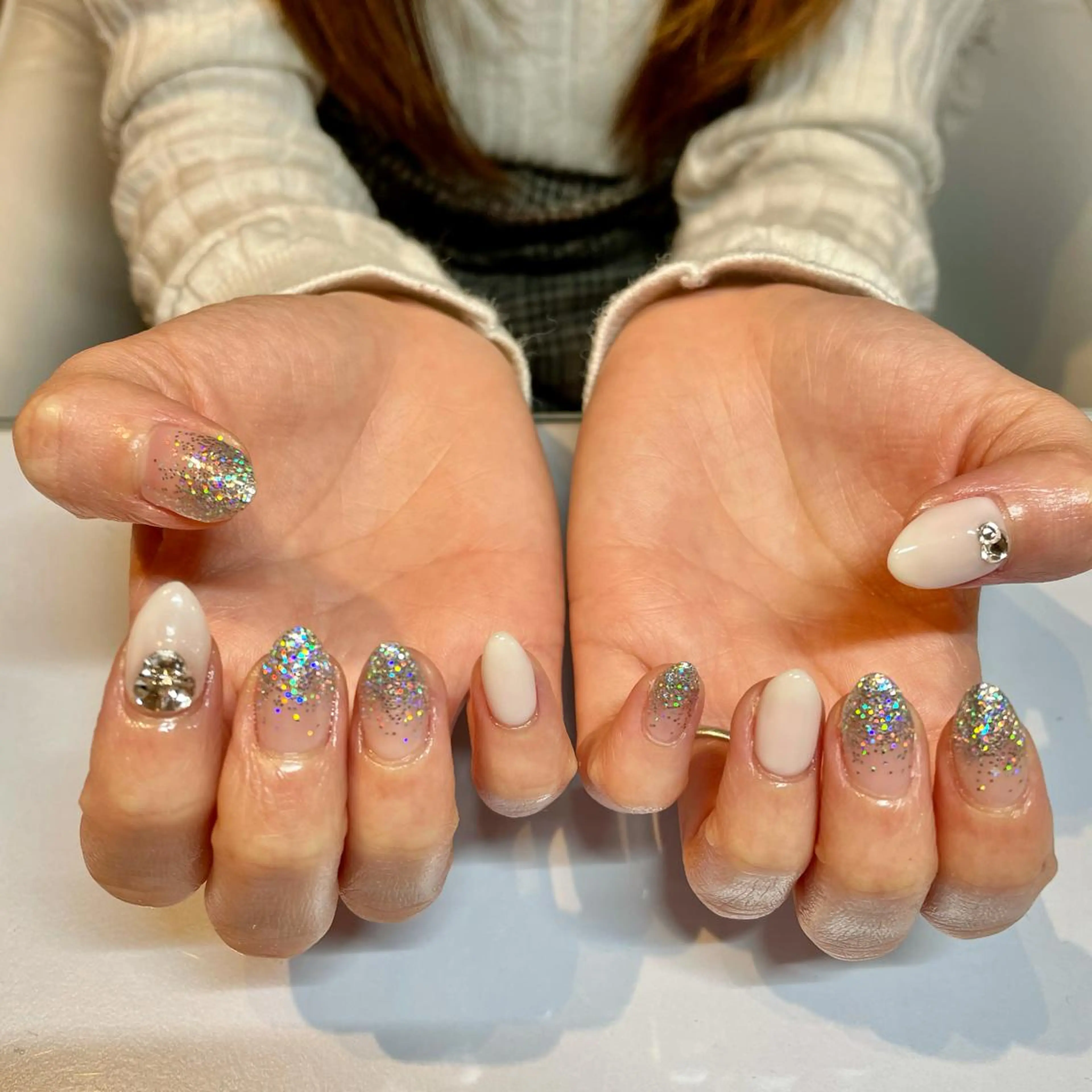 ネイル ストーンネイル ハンドネイル Tocowaka マエダのネイルデザイン