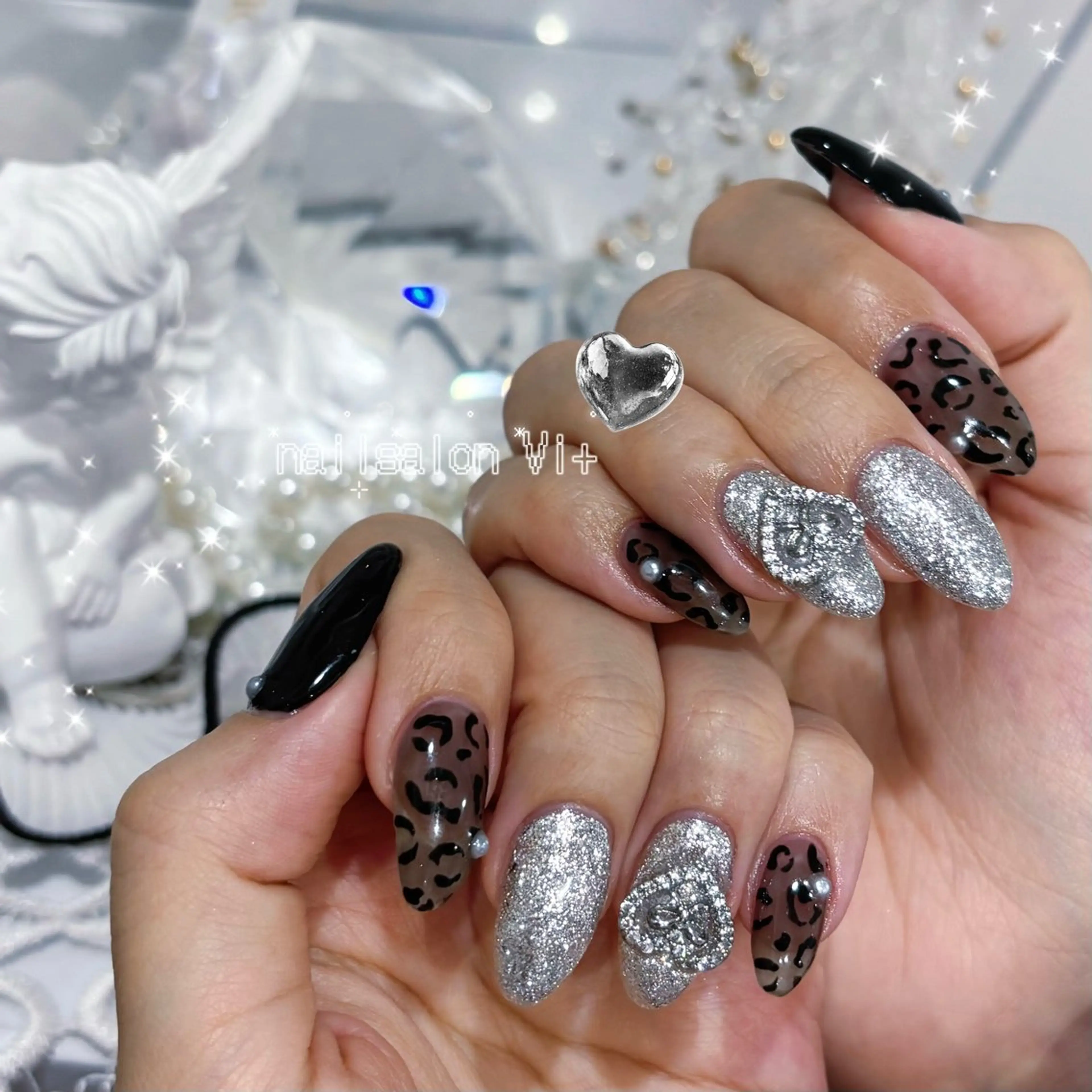 ネイル ハンドネイル 𝒦𝐸𝐼𝒩𝒜 錦糸町ネイルのネイルデザイン