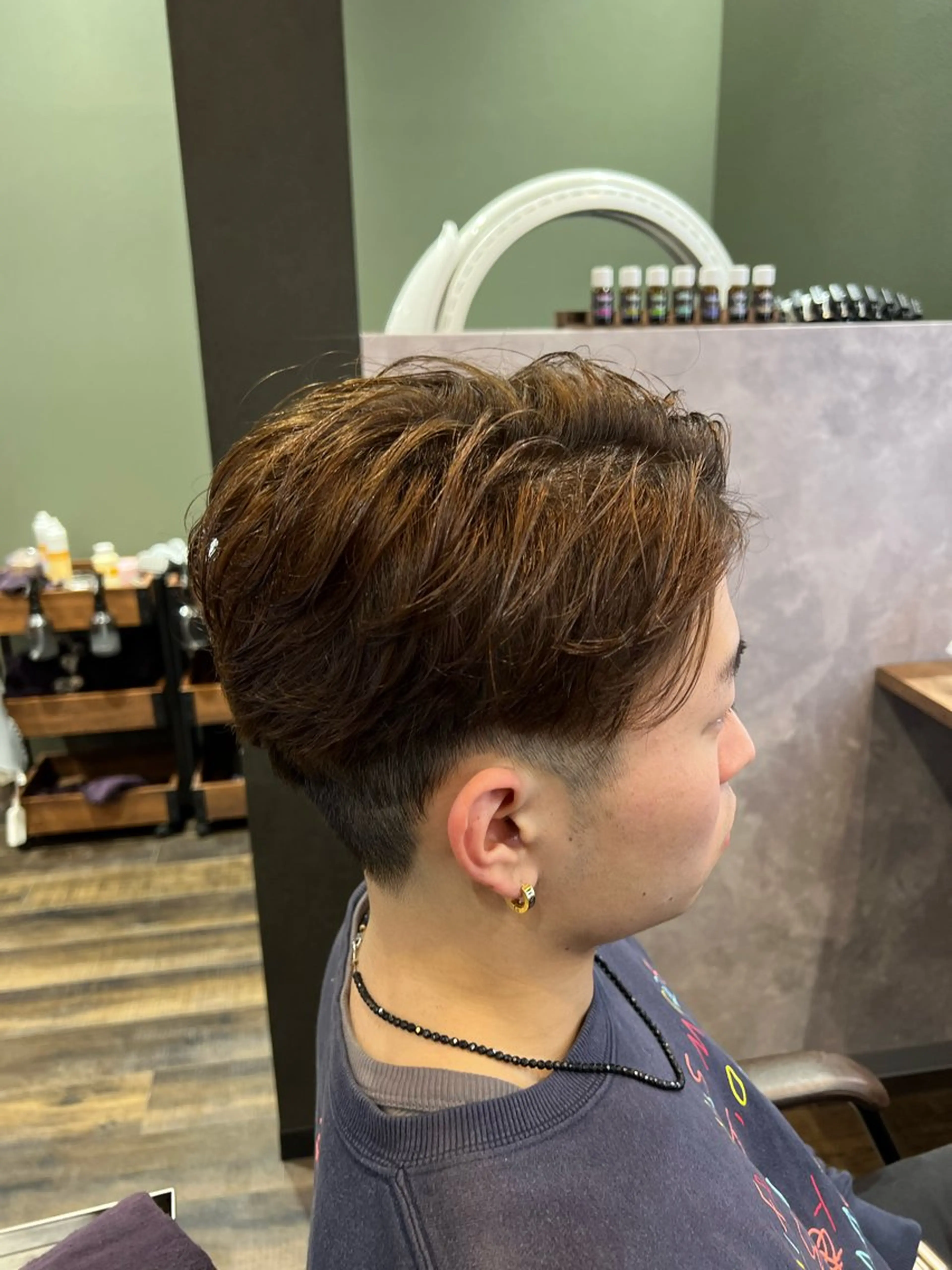 カラー メンズ 武藤 健司のヘアスタイル