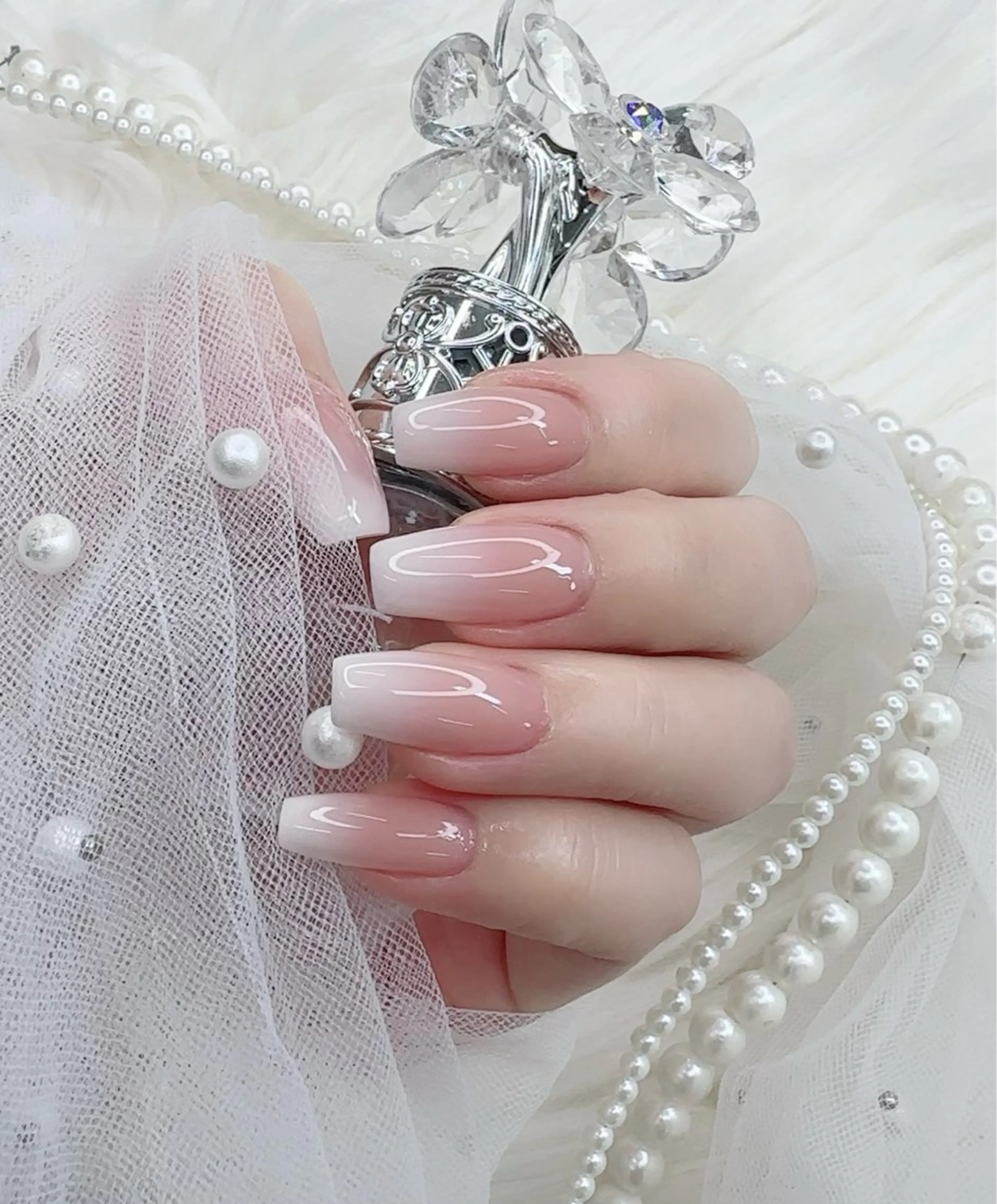 ネイル ハンドネイル フットネイル R salonのネイルデザイン