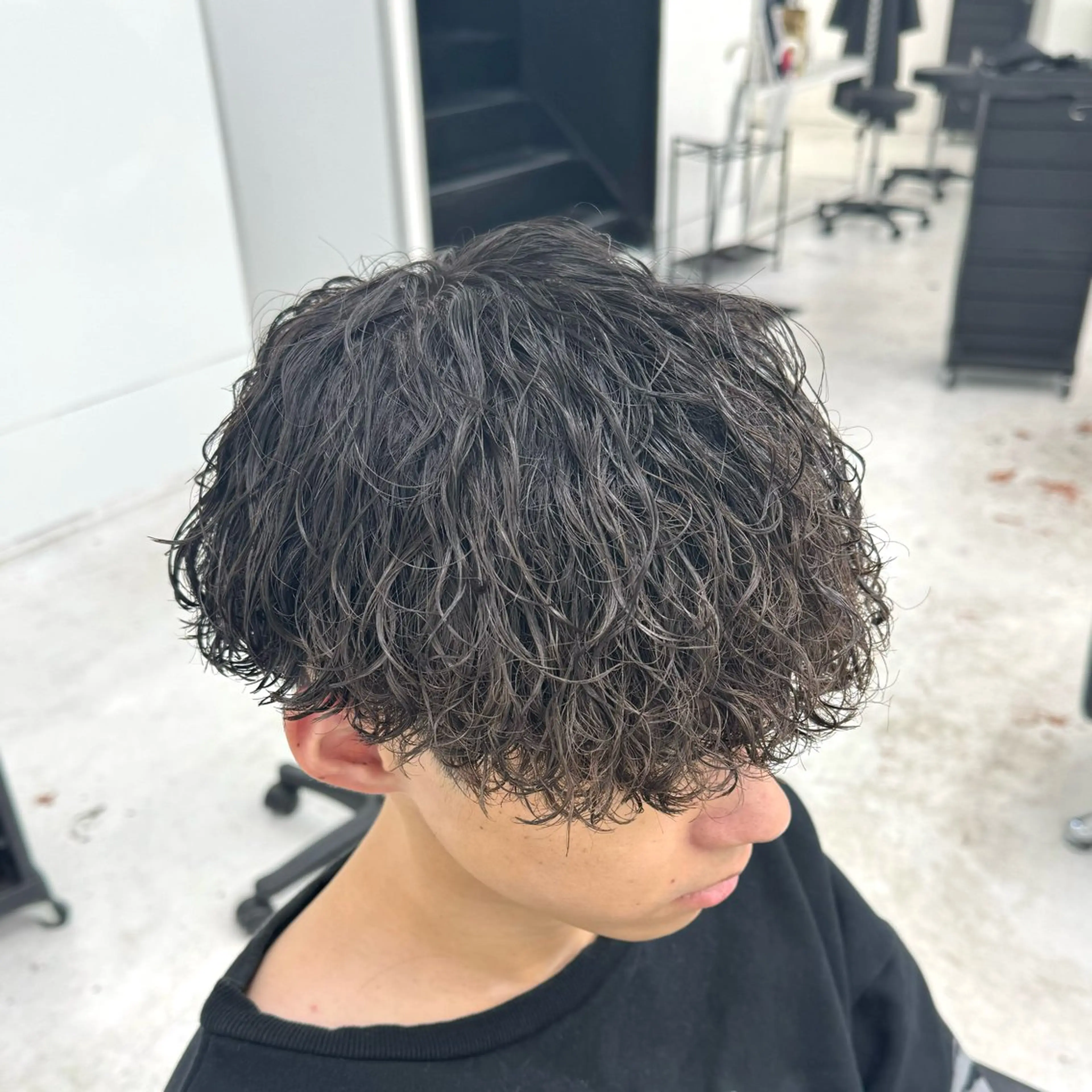 ショート パーマ メンズ 波巻きパーマ 柏メンズカットパーマ NO.1タイチのヘアスタイル