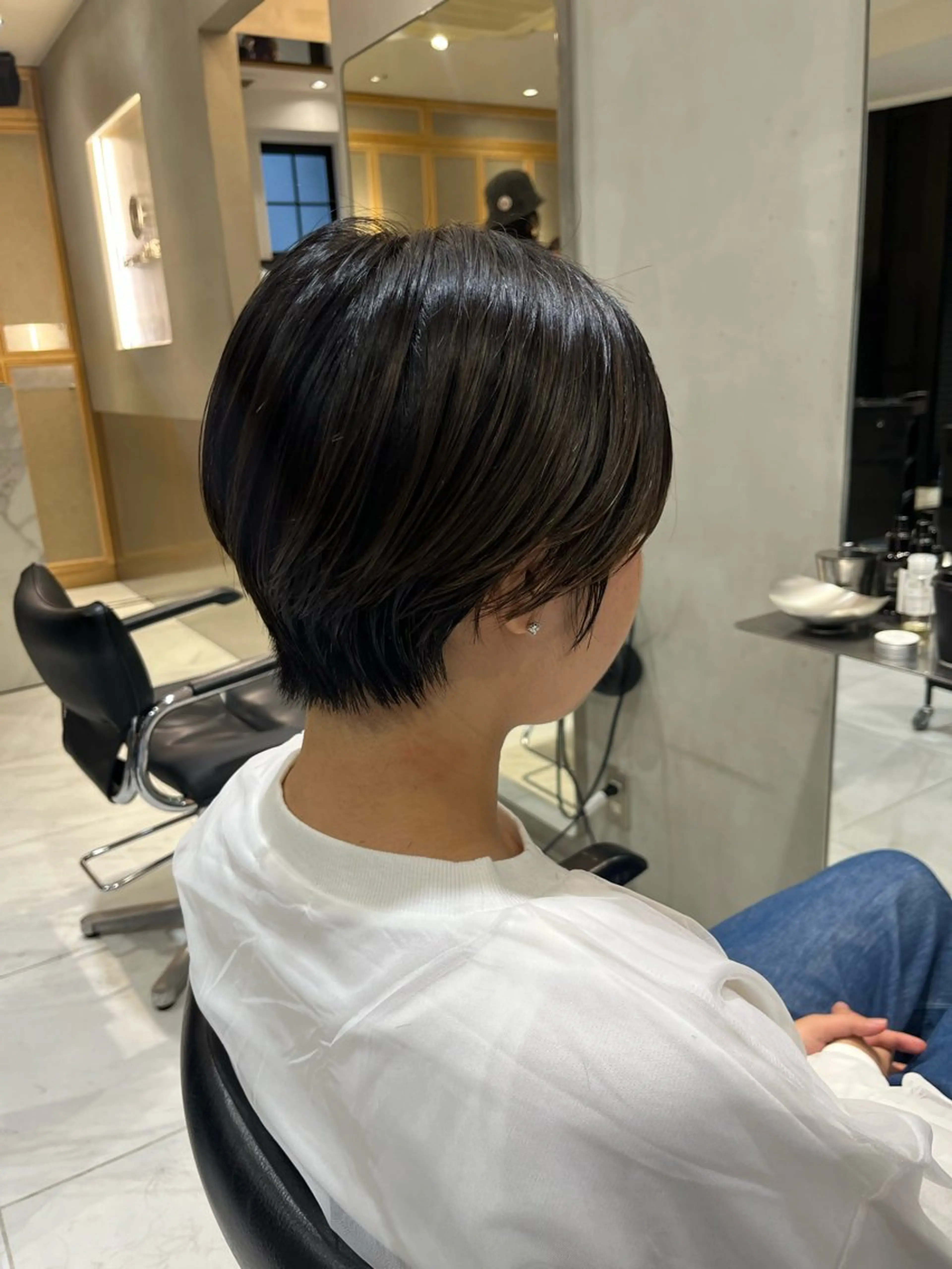 ショート カラー ショートヘア カット ヘアカラー トリートメント ナミ🩶暗髪/暖色 ❤️/透明感/縮毛のヘアスタイル