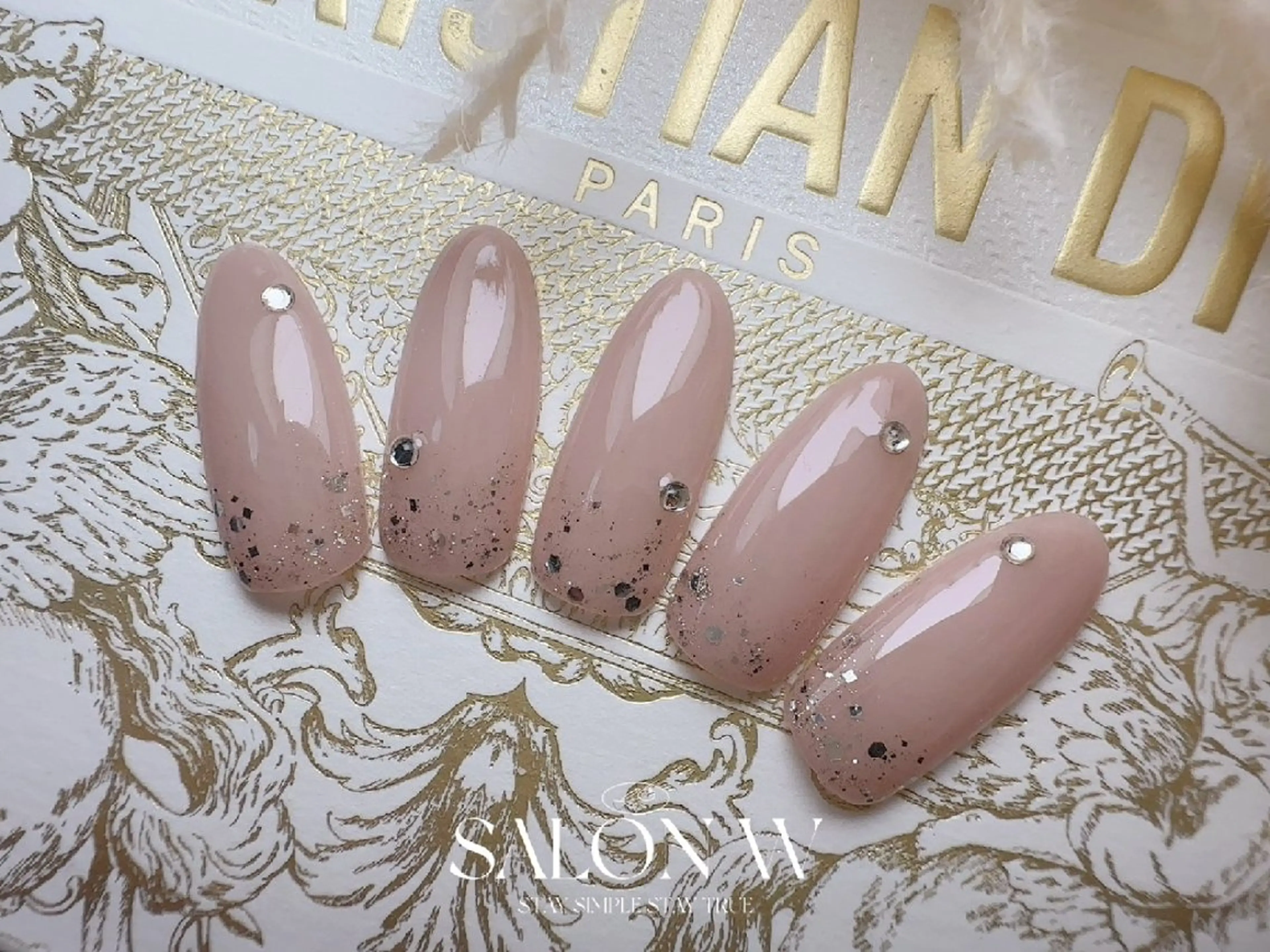 ネイル SALON W✨ Megumiのネイルデザイン