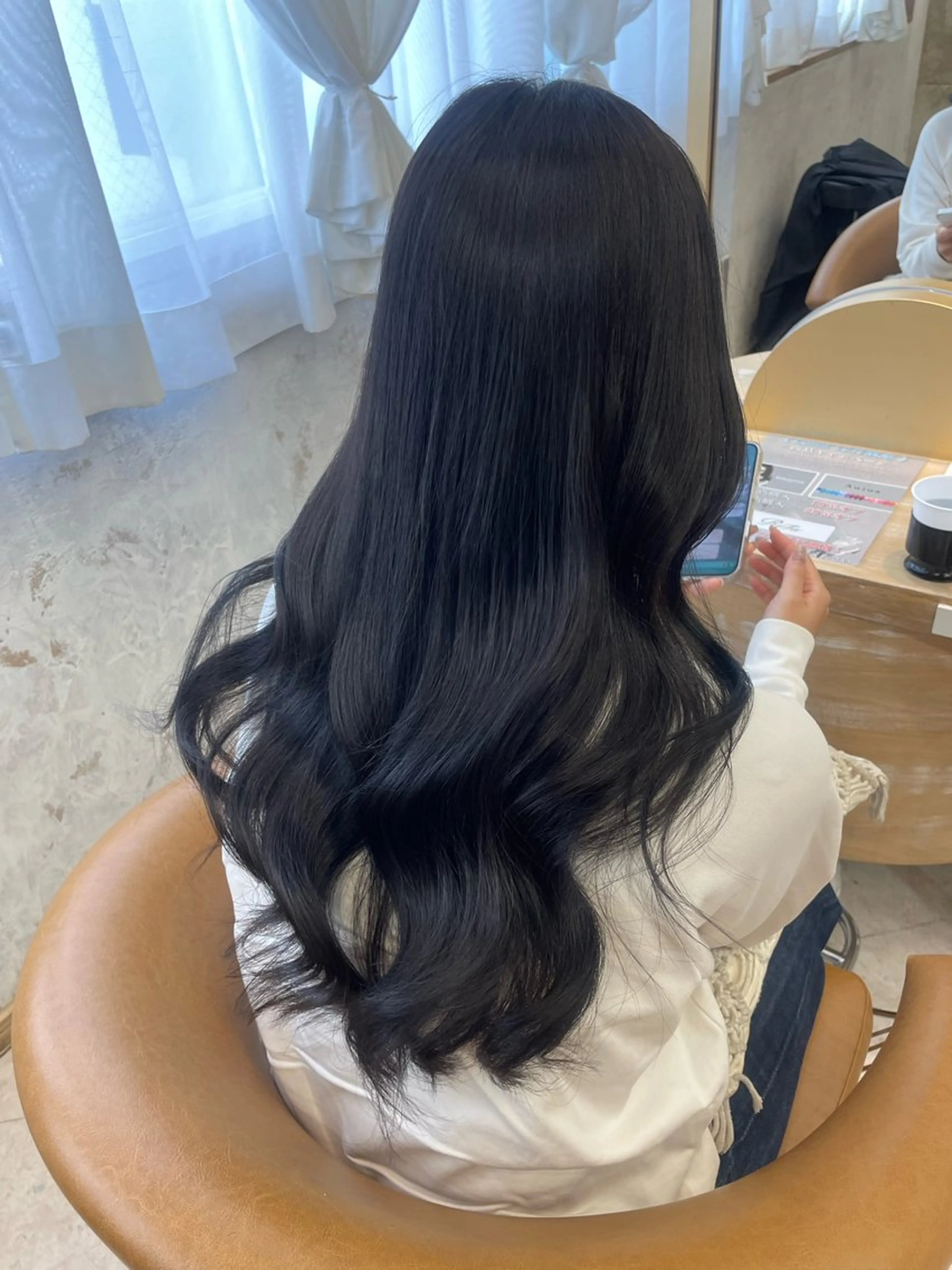 ロング カット ヘアカラー トリートメント Kanami/韓国風 /艶カラーのヘアスタイル