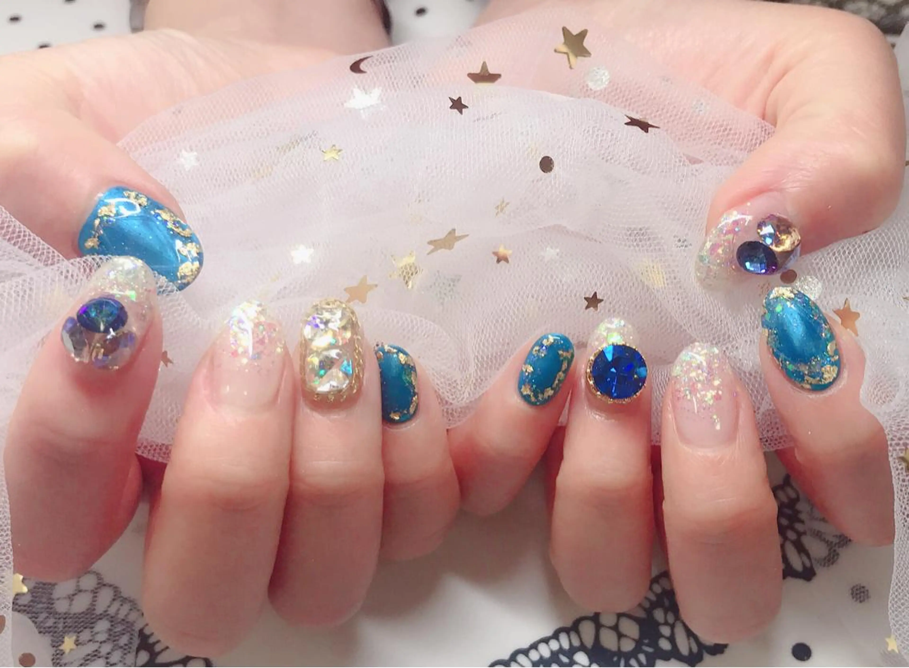カラー ネイル Q Free nailsのネイルデザイン