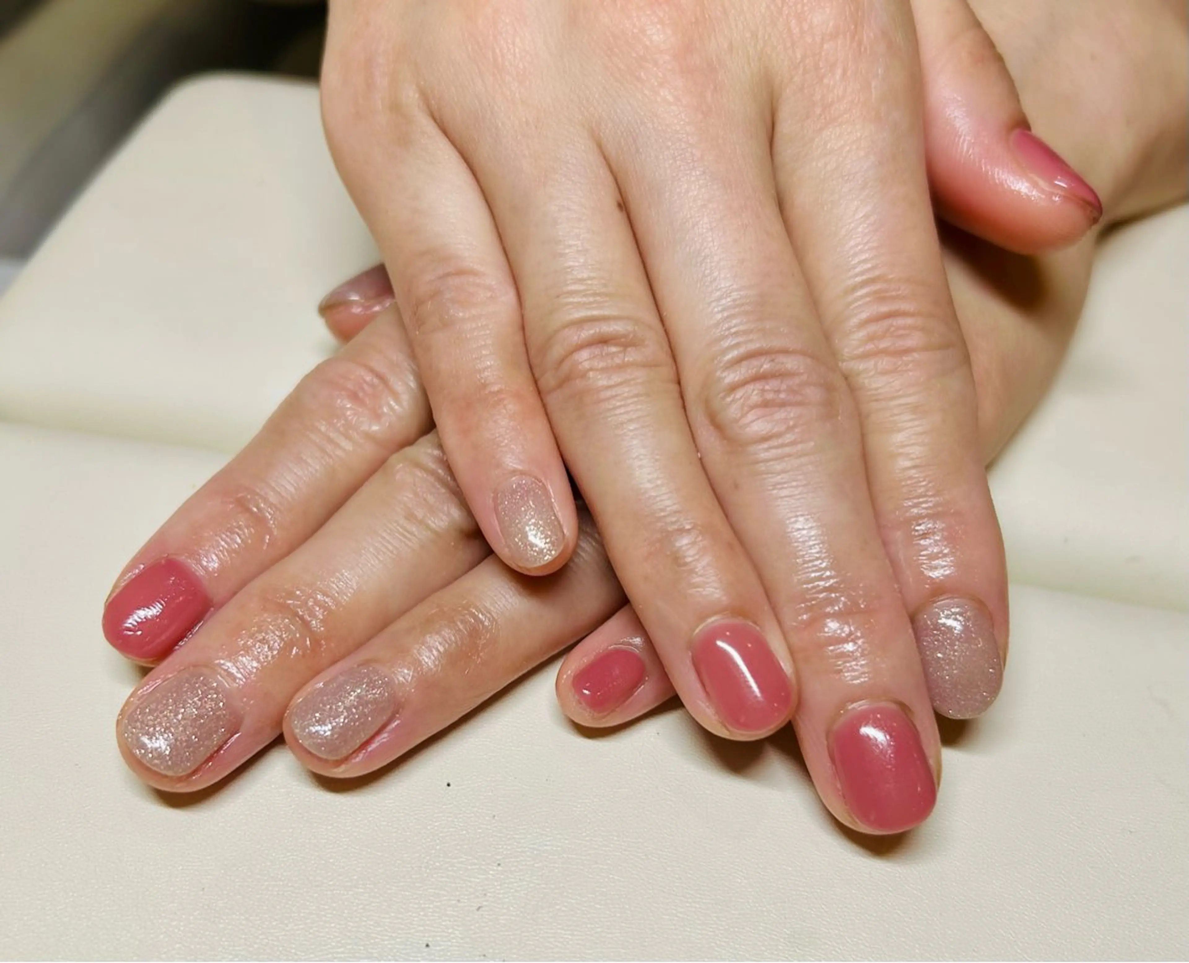 ネイル ハンドネイル REMIA 横須賀中央店所属・REMIA 羽鳥のネイルデザイン