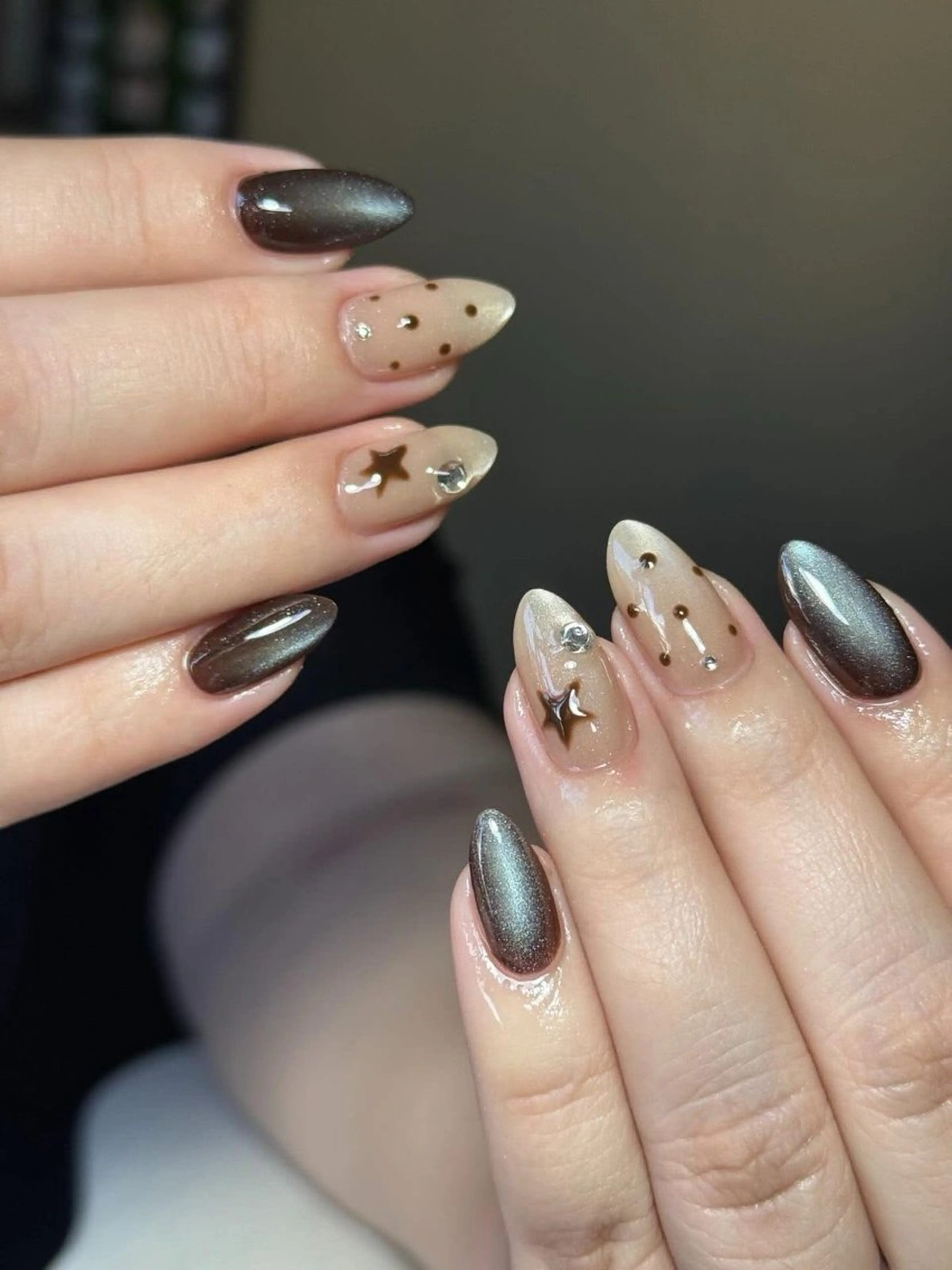 ネイル チークネイル フレンチネイル グラデーション 韓国ネイル マグネットネイル ハンドネイル Heng688 へンのネイルデザイン