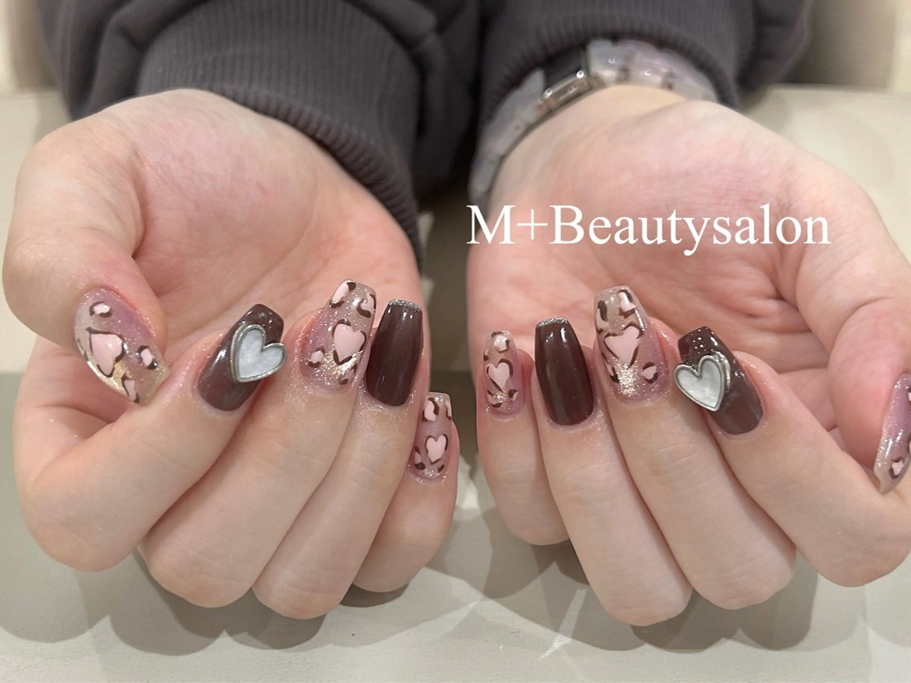 ネイル M+  Beauty Salonのネイルデザイン
