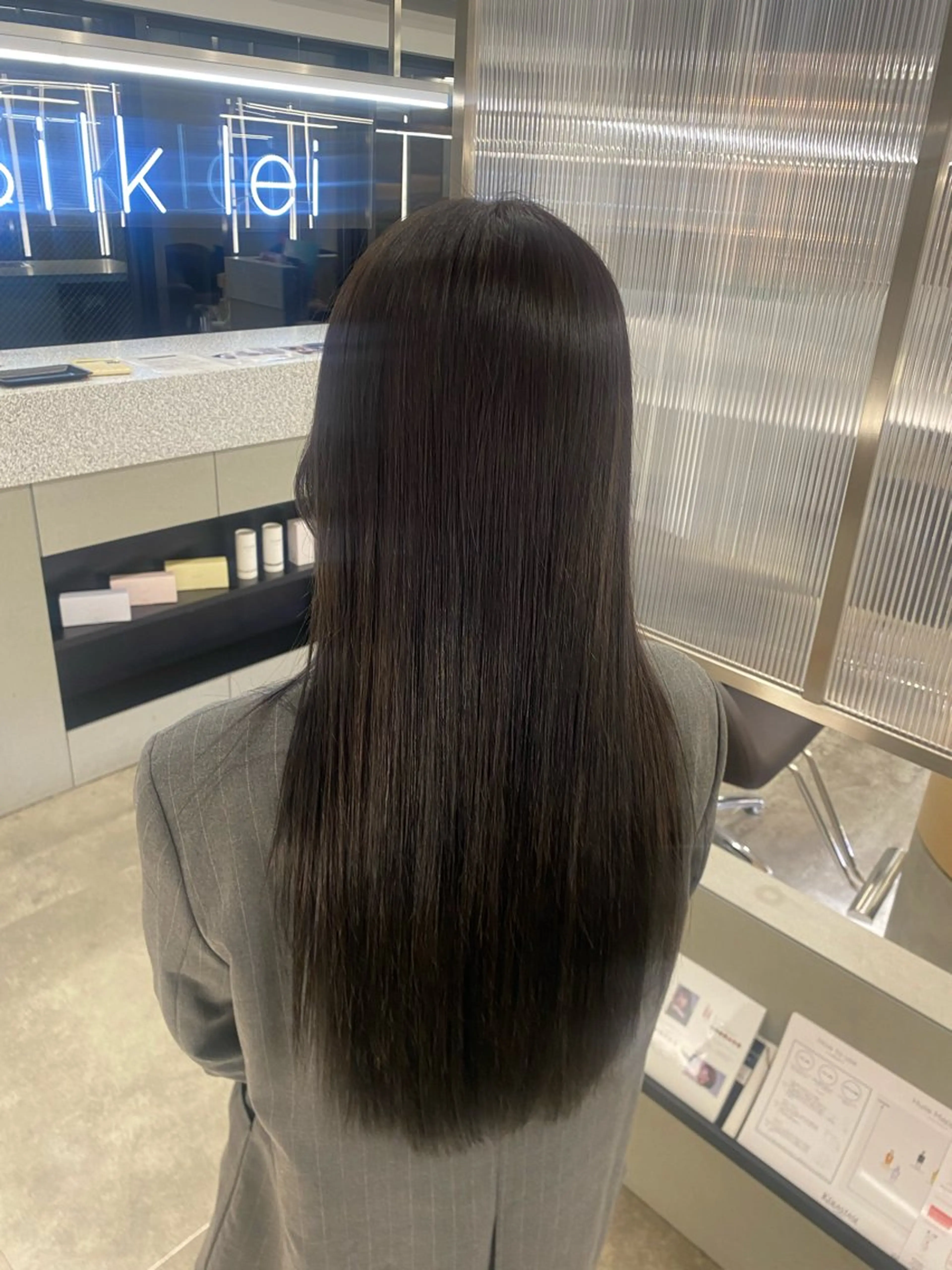 ロング パーマ 髪質改善 酸性ストレート ストレートパーマ 新宿/尾池 竜大/髪質改善特化のヘアスタイル