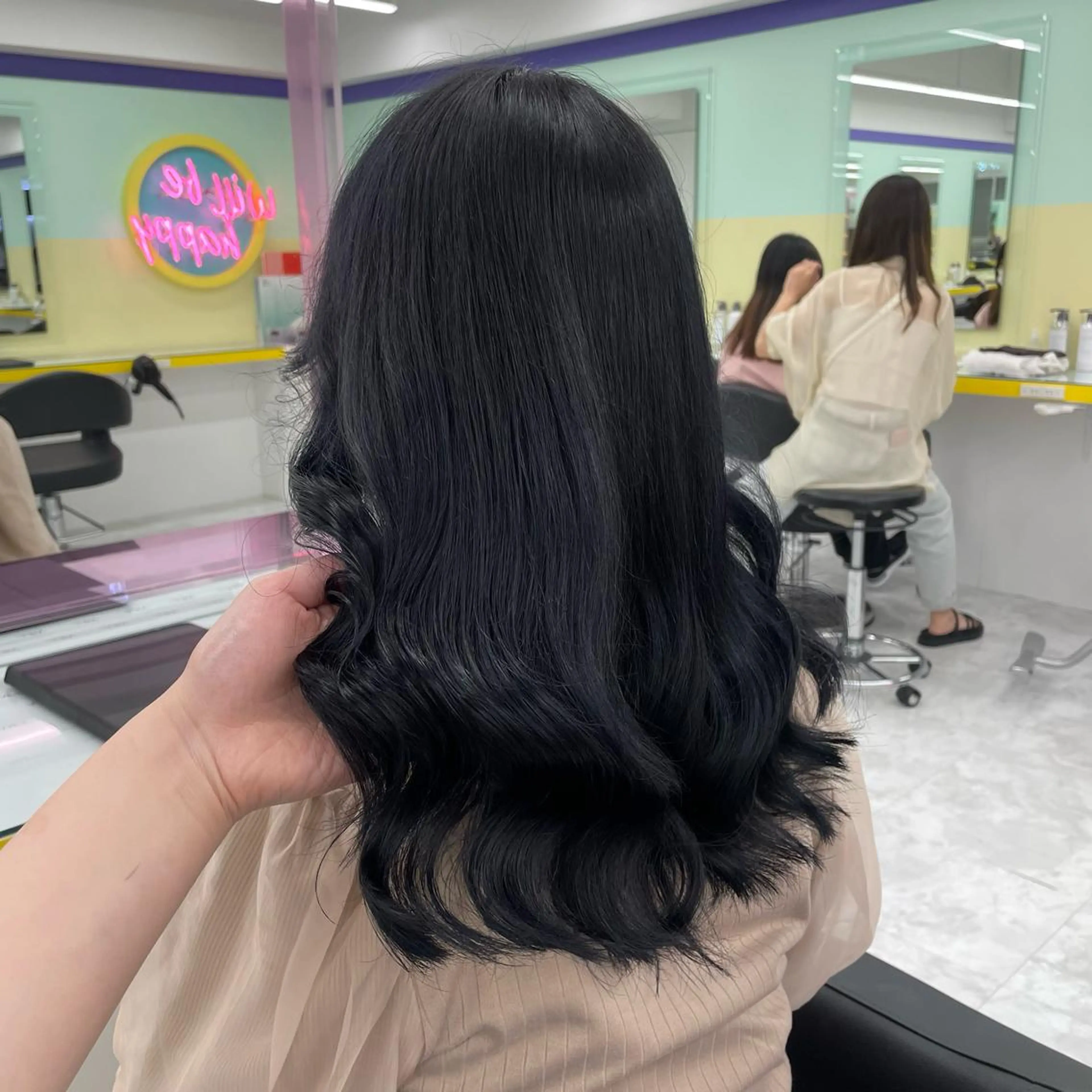 ミディアム 🤍韓国トレンド ヘア🤍miku🤍のヘアスタイル