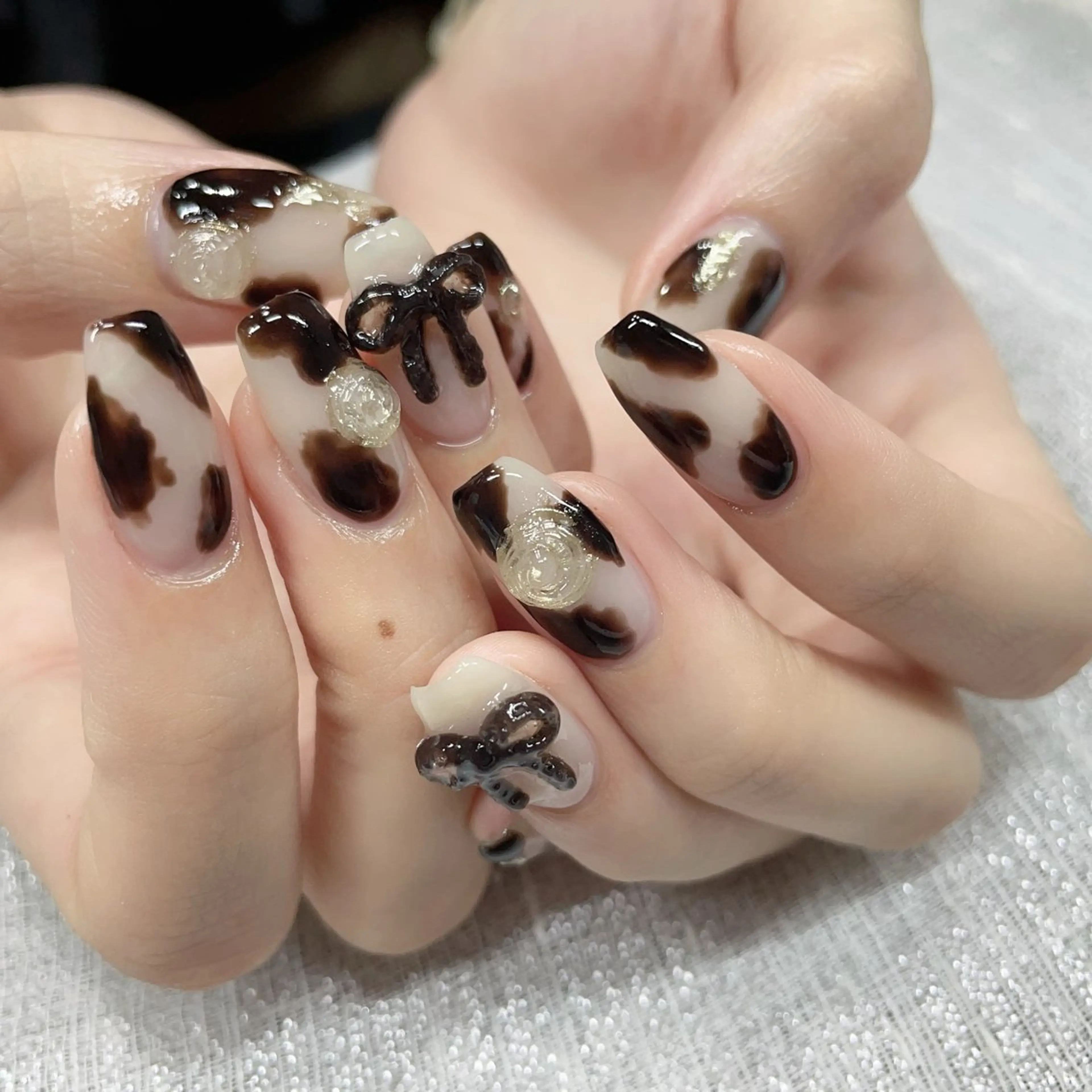 ネイル ミラーネイル ニュアンスネイル 林 ✨syousyouのネイルデザイン