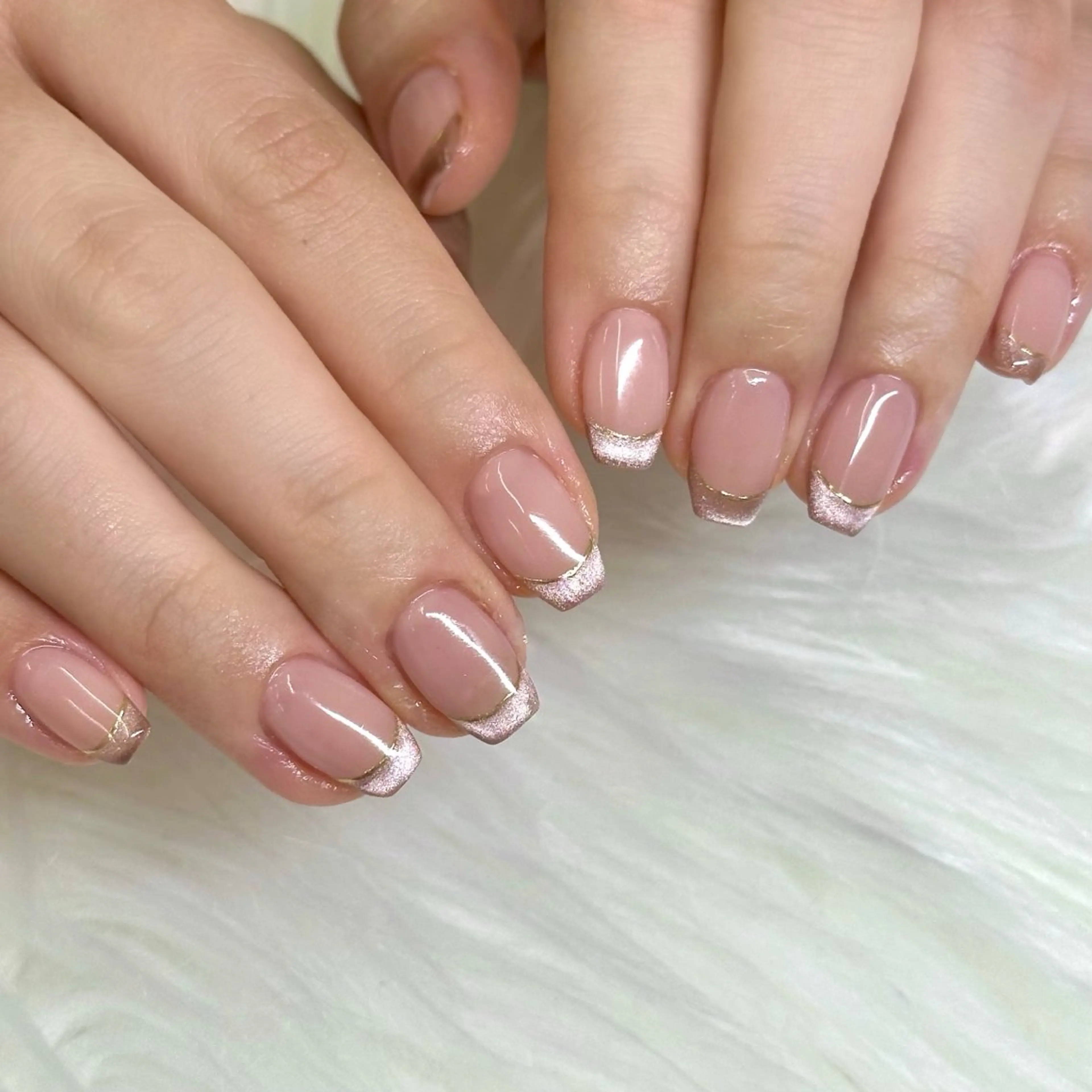 ネイル フレンチネイル マグネットネイル マグネットフレンチ ミラーネイル ハンドネイル Bianca浦和西口 竹ノ内  愛彩のネイルデザイン