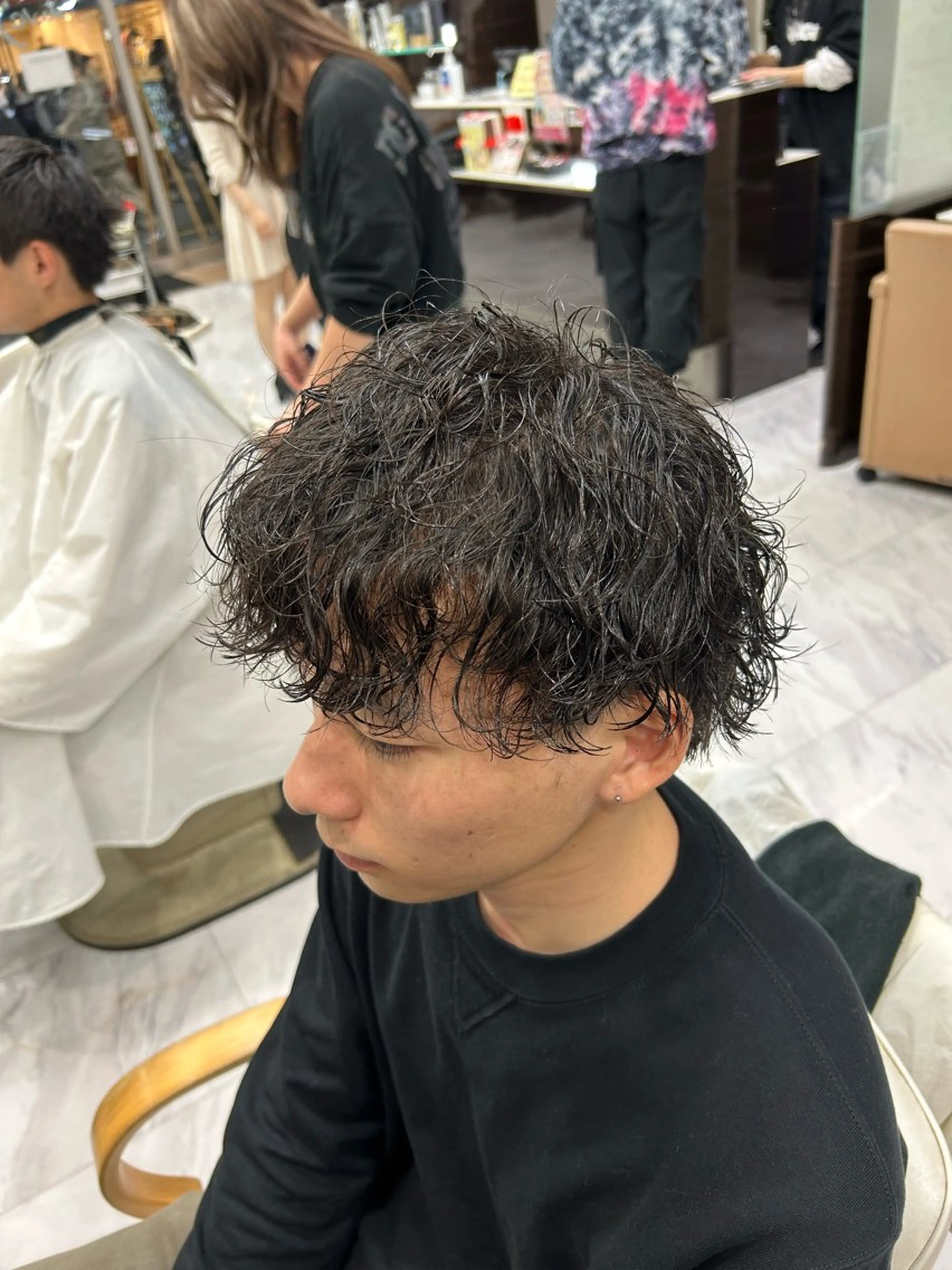 ショート パーマ メンズ メンズパーマ 波巻きパーマ スパイラルパーマ カット パーマ トリートメント メンズパーマ 💈後閑和真💈のヘアスタイル