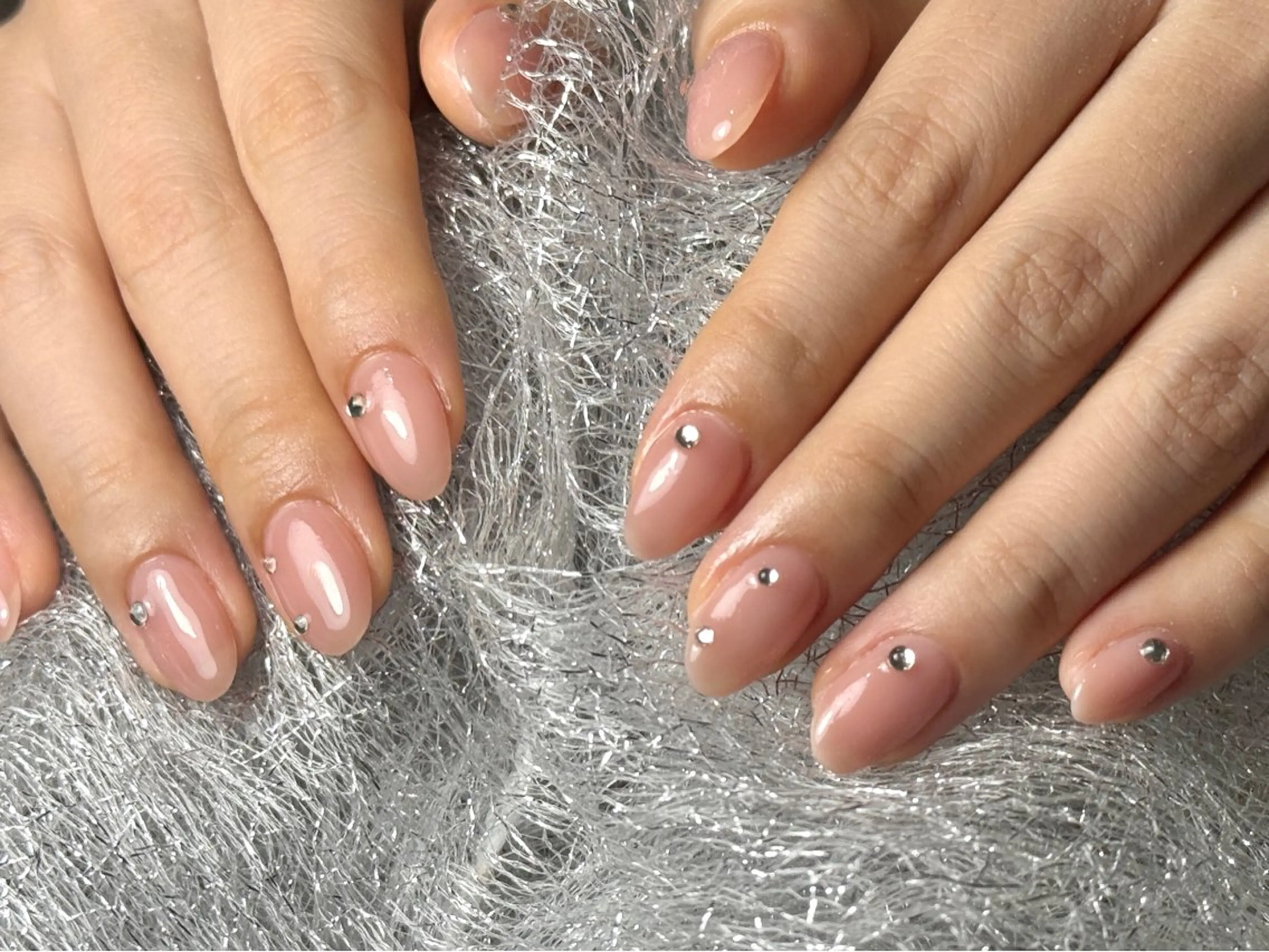 ネイル アートネイル オーロラネイル クリアネイル 長さ出し フレンチネイル 原田 梨香のネイルデザイン