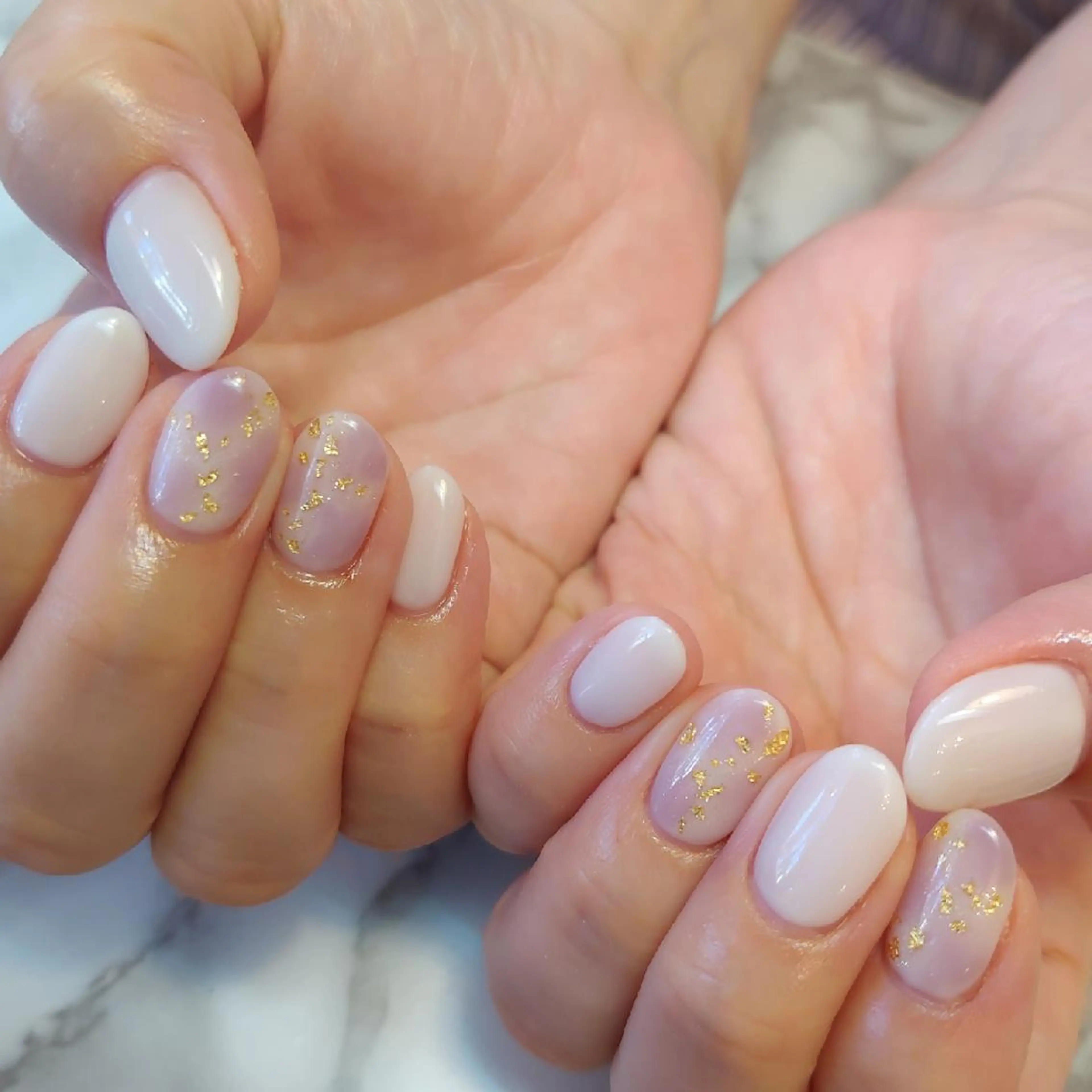 ネイル ニュアンスネイル ジェヌインネイル 河内のネイルデザイン