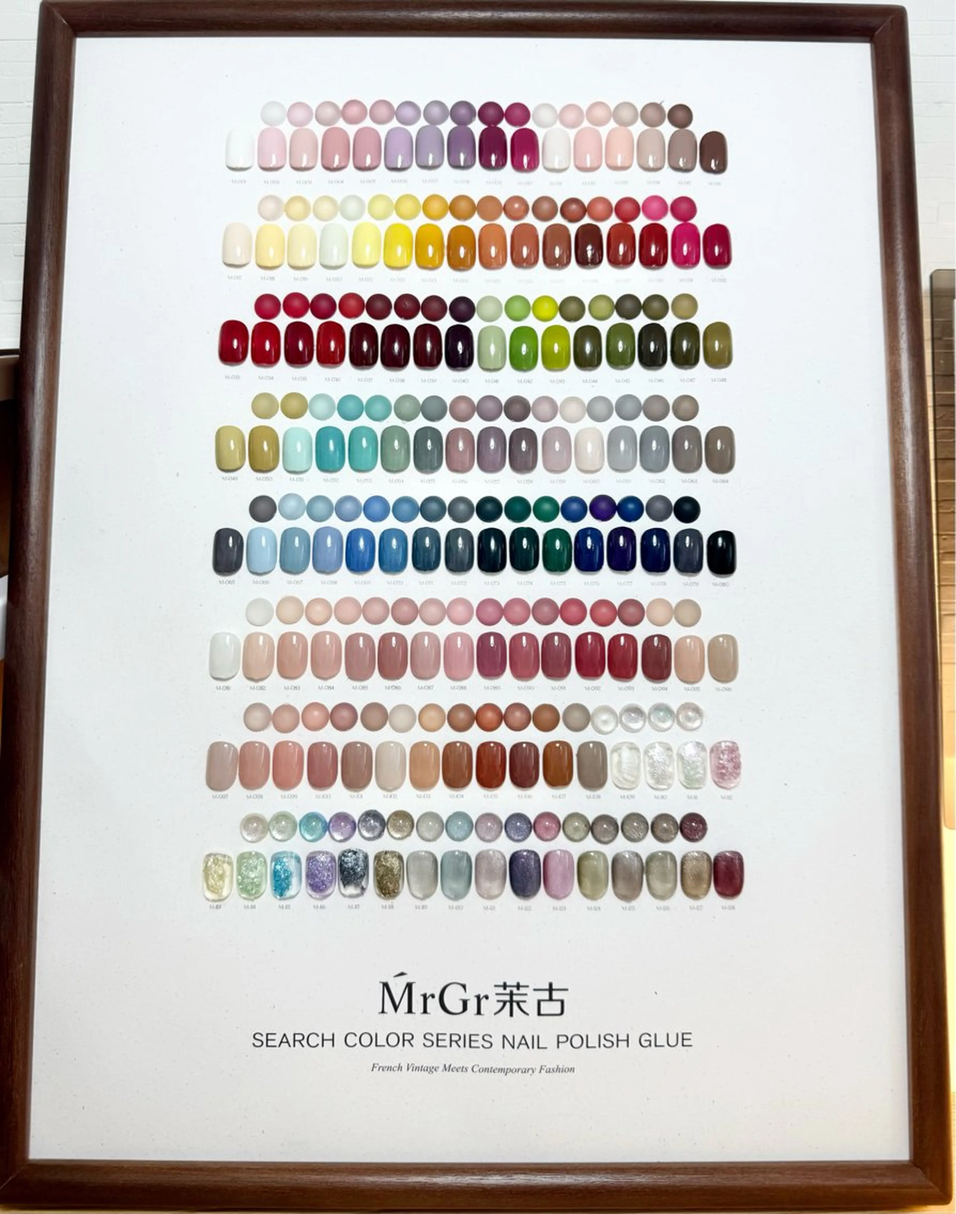 【ハンド】「ワンカラー45分¥2980」オフ➕30分￥1000、甘皮ケア込み ･160色選べる!韓国ワンホン風/つけ放題の写真