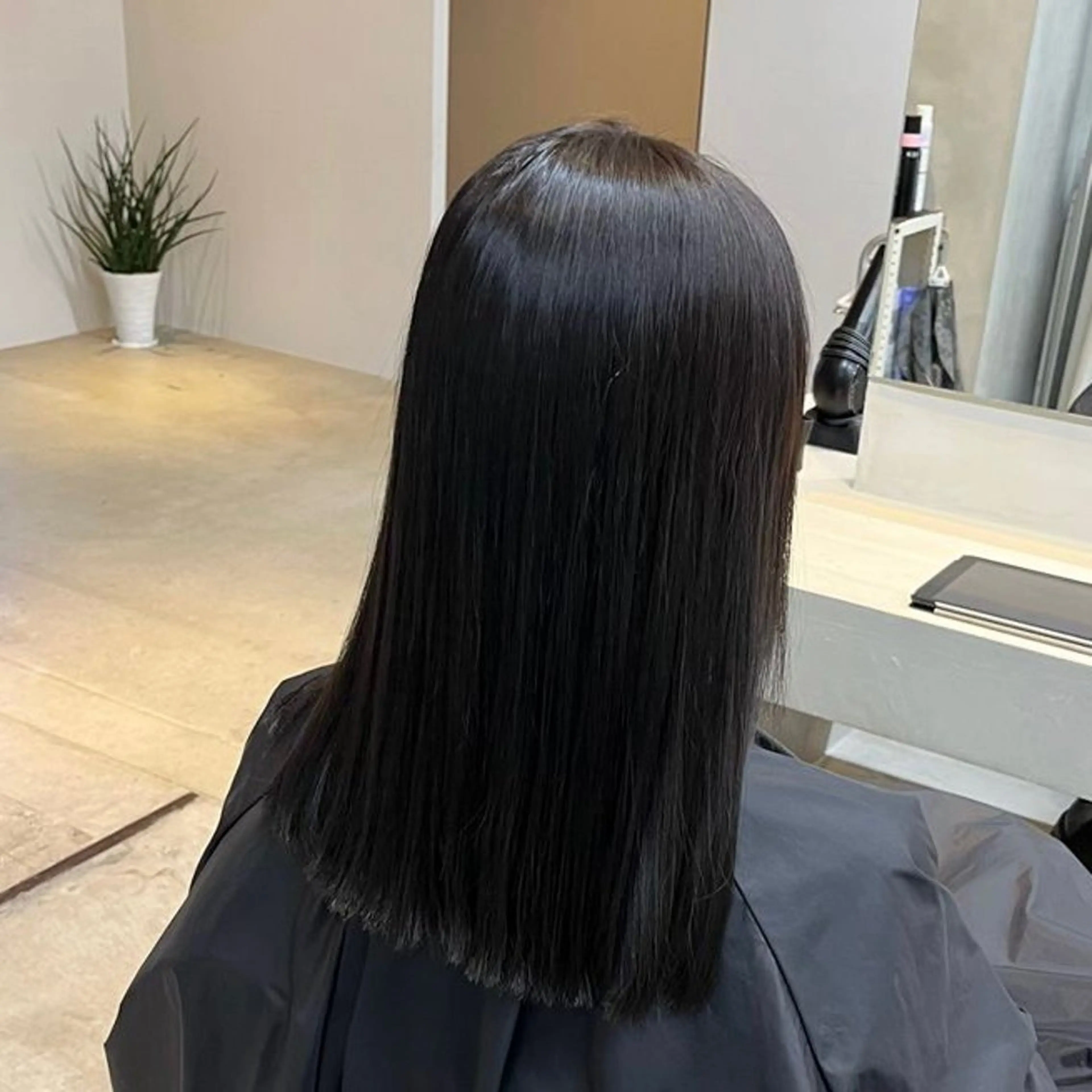 セミロング カラー 【レイヤー×透明感 カラー】mayaのヘアスタイル