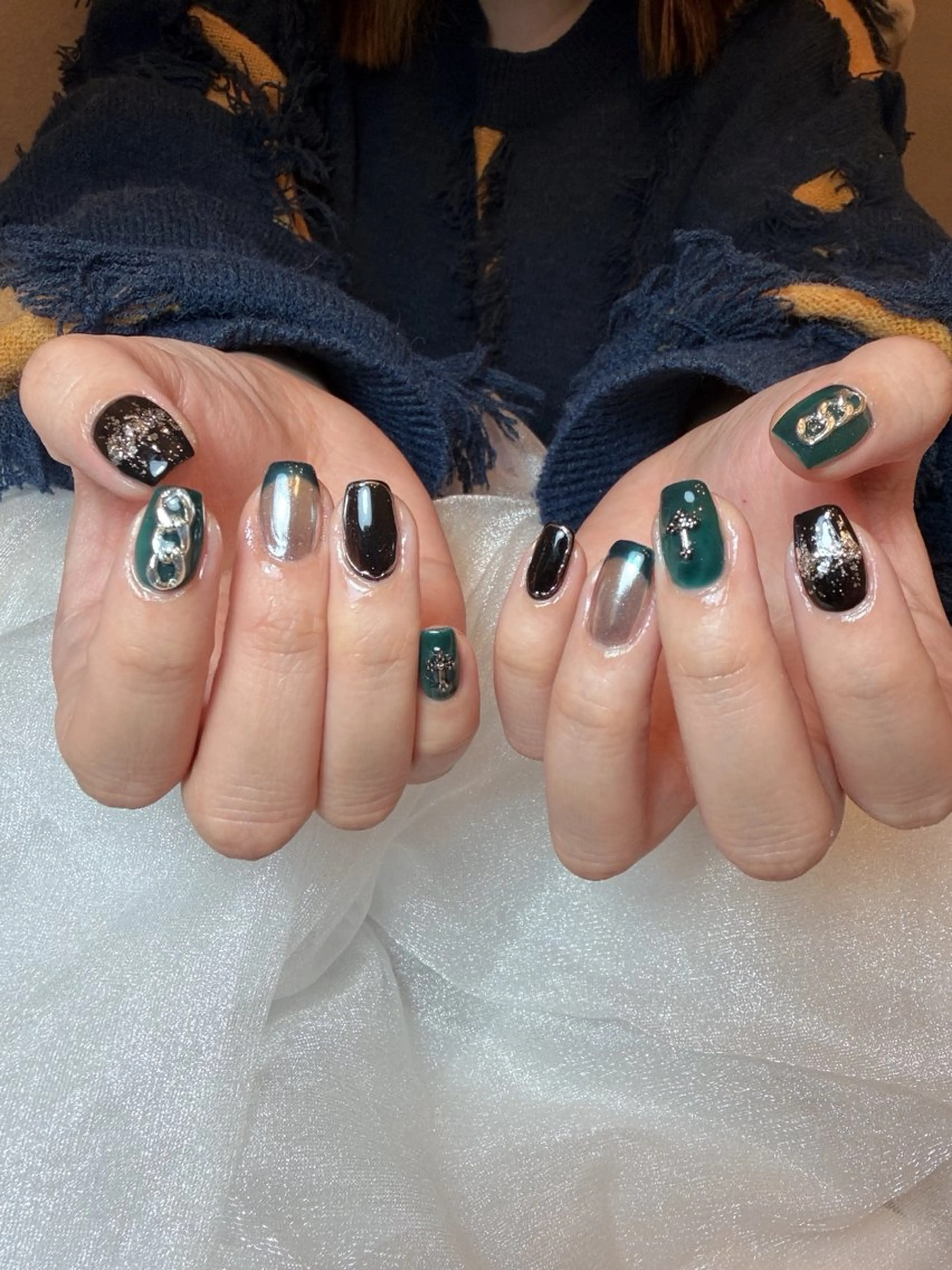 ネイル Ortus (ｵﾙﾄｩｽ)のネイルデザイン