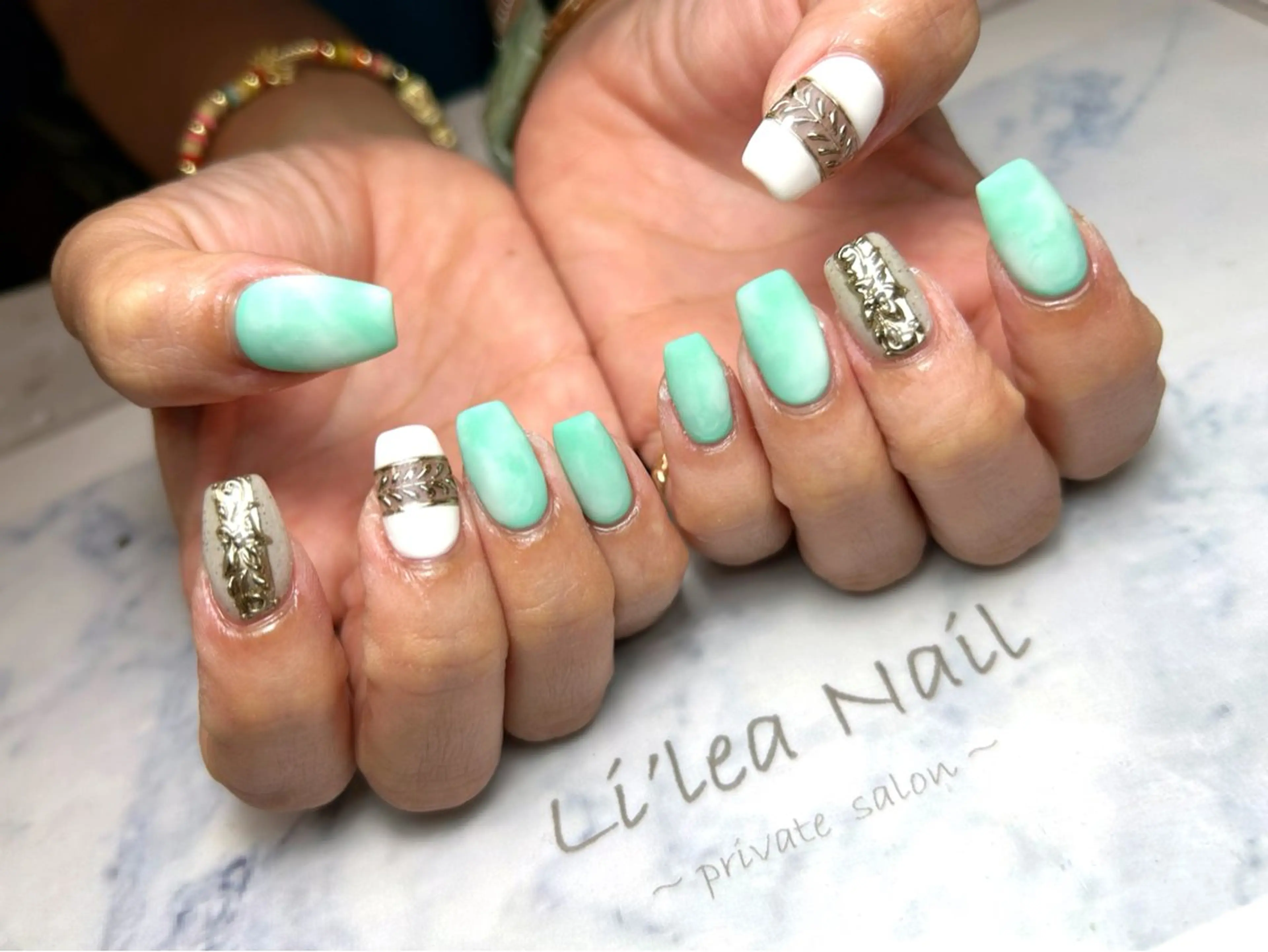 ネイル Li'leaNail AINAのネイルデザイン