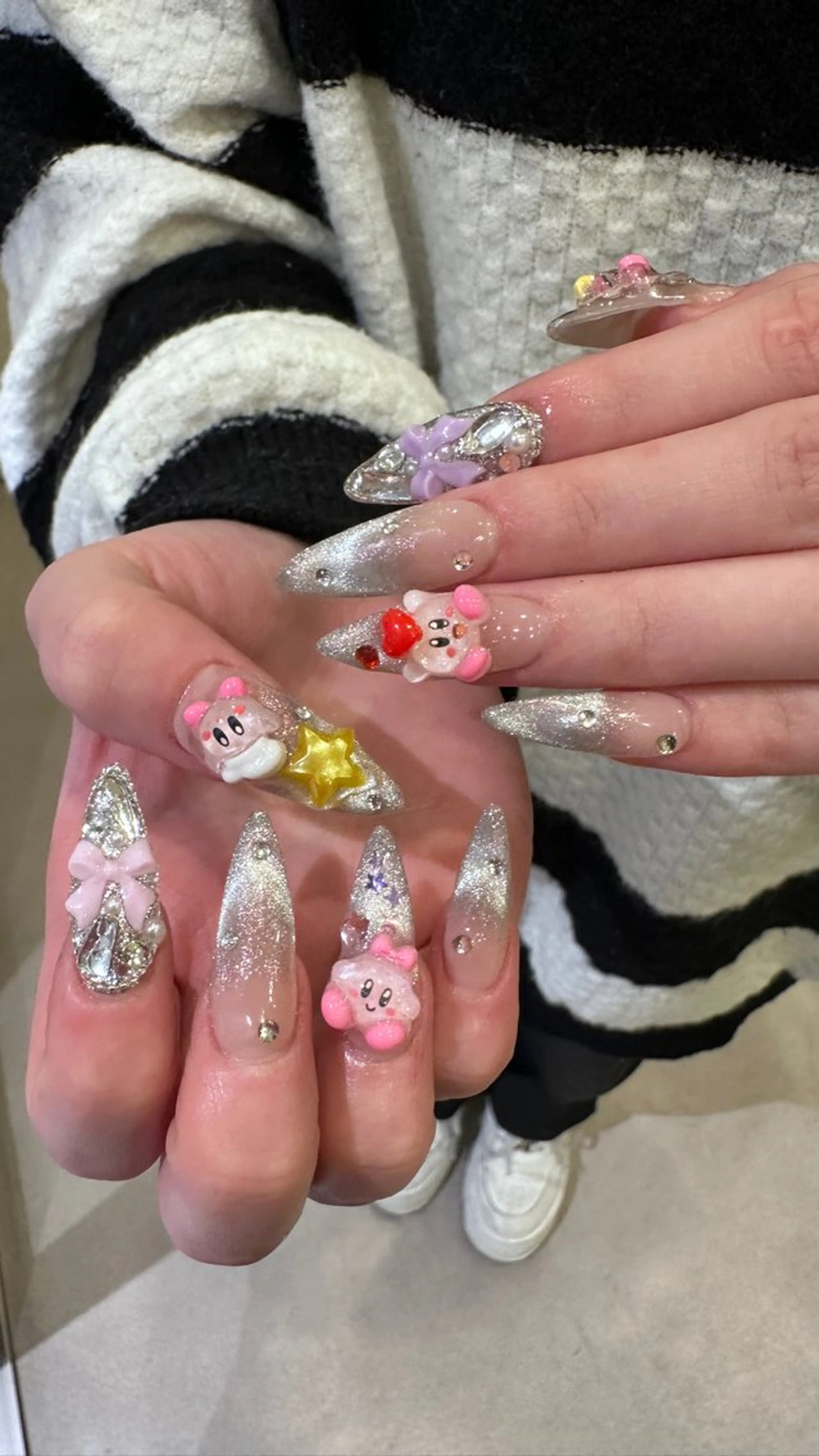 ネイル ハンドネイル 👽個性派ネイル🎀 komachiのヘアスタイル