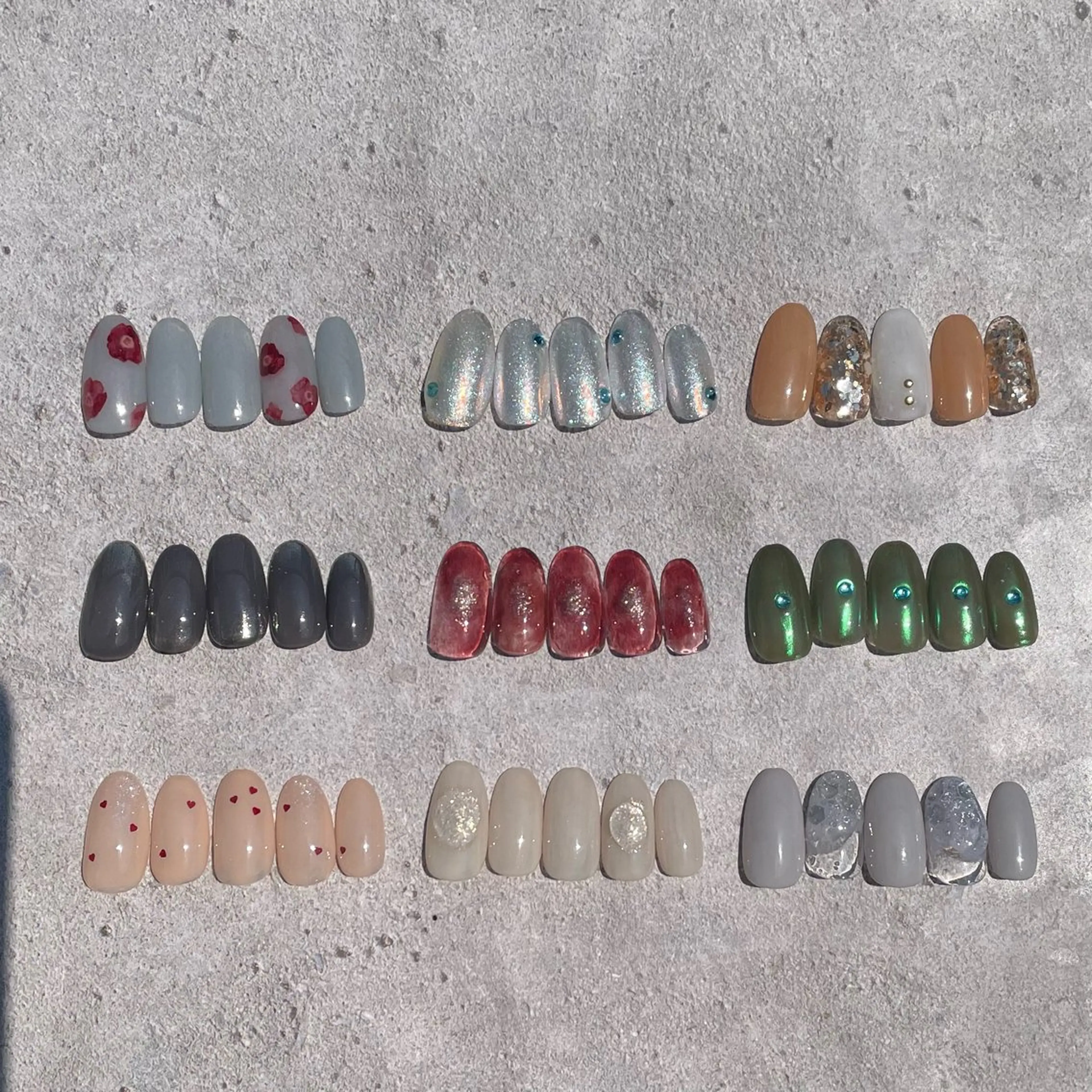 【スタッフ限定メニュー🕊️】9種類の中から選べるネイリストオリジナルデザイン💅の写真