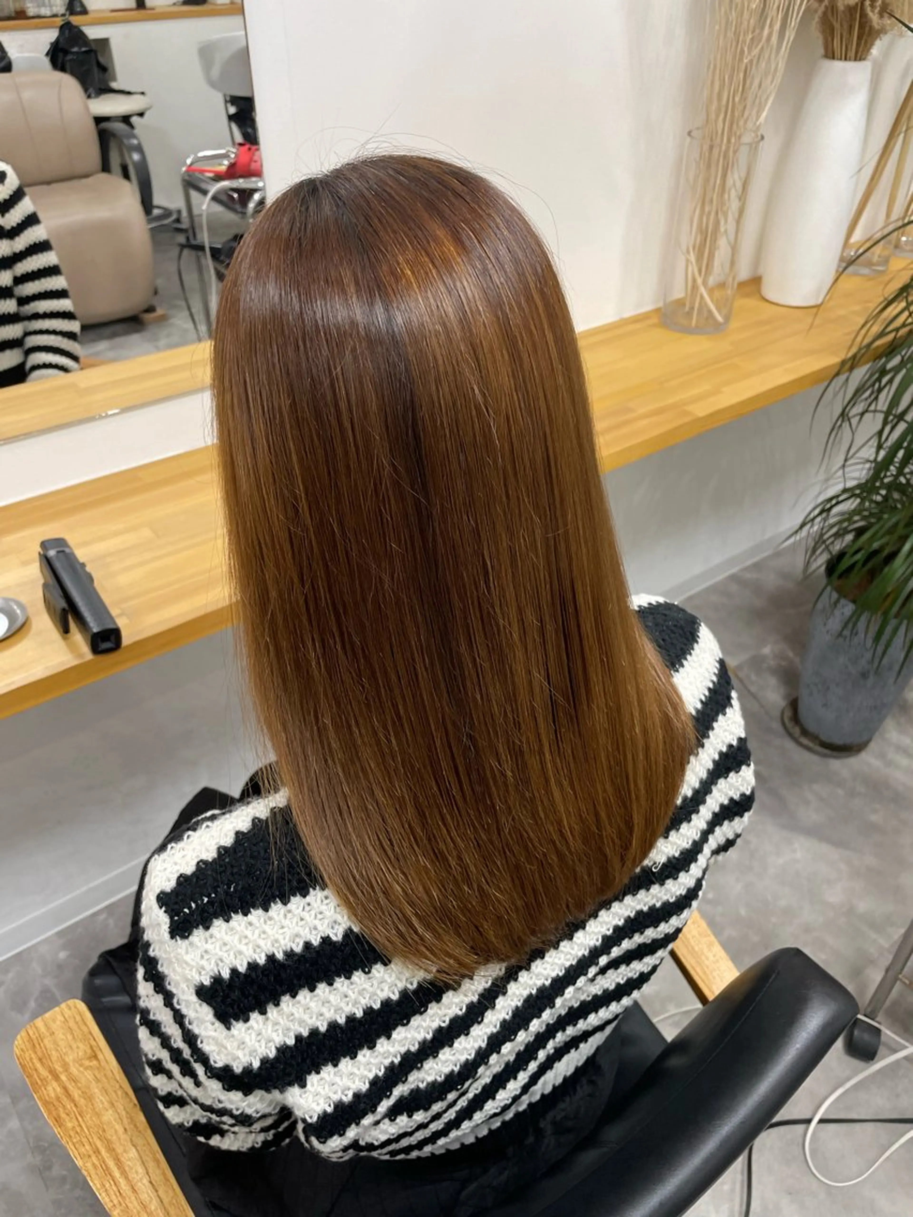 セミロング 髪質改善 / NANAのヘアスタイル