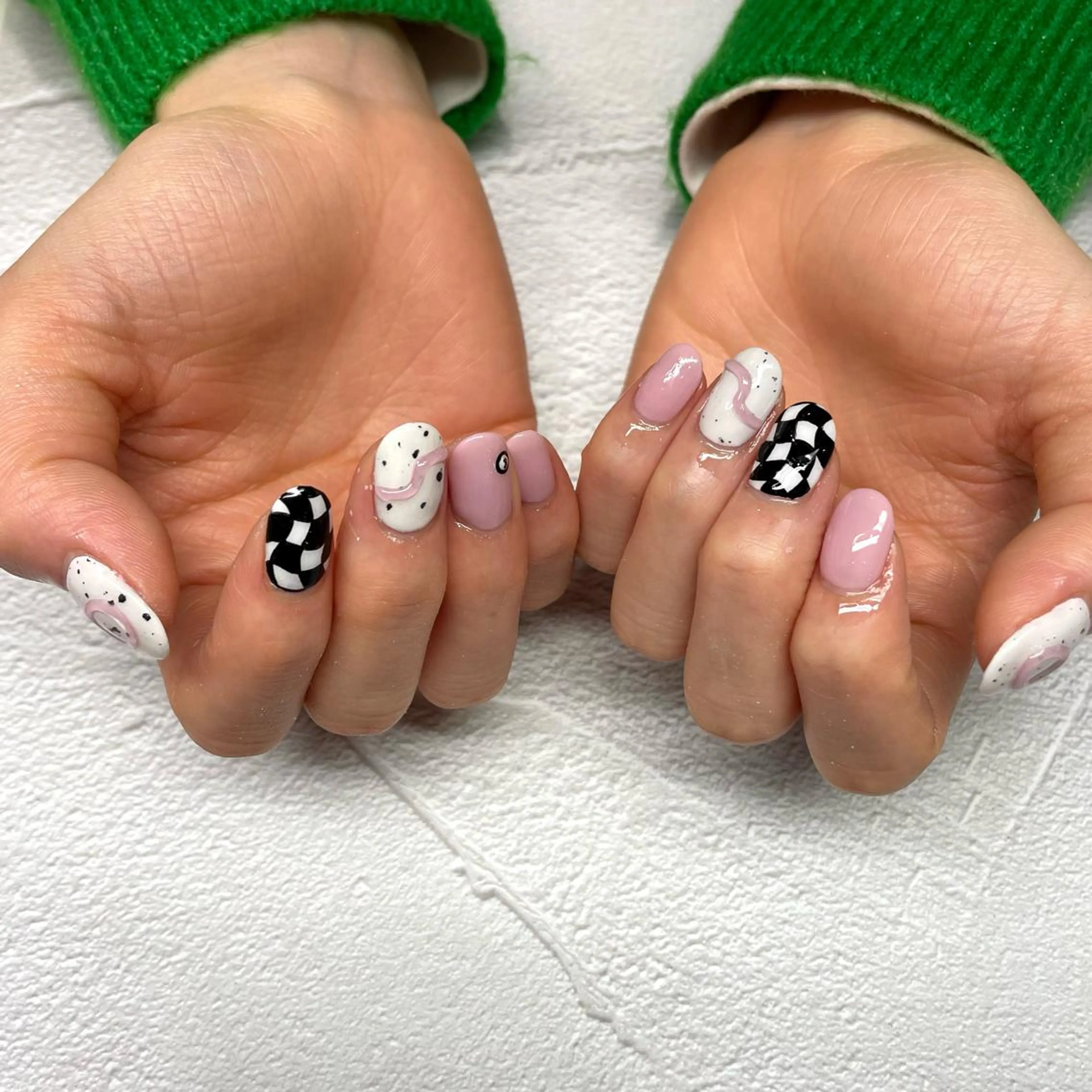 ネイル 長瀬 瑠霞のネイルデザイン