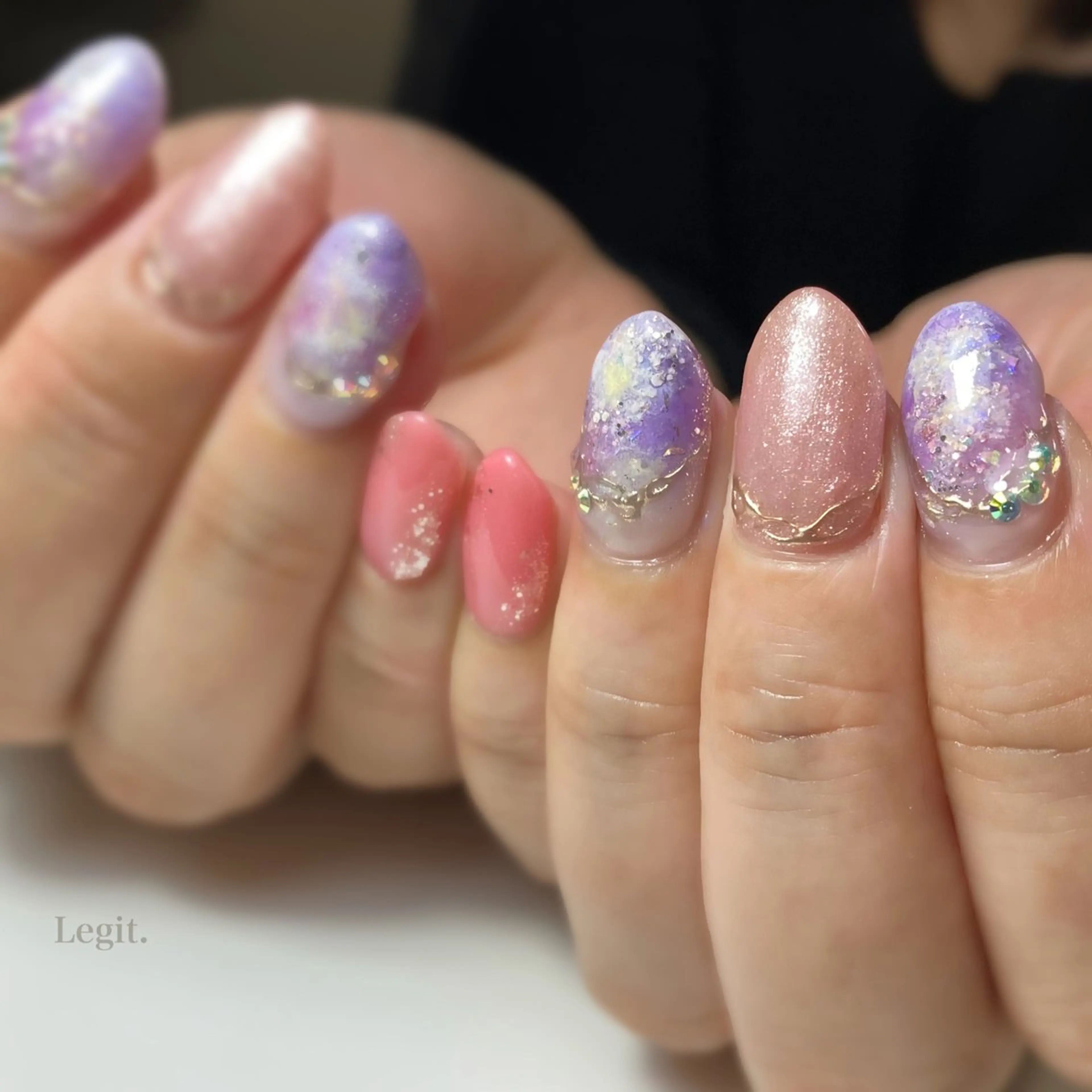 ネイル Legit nail salonのネイルデザイン
