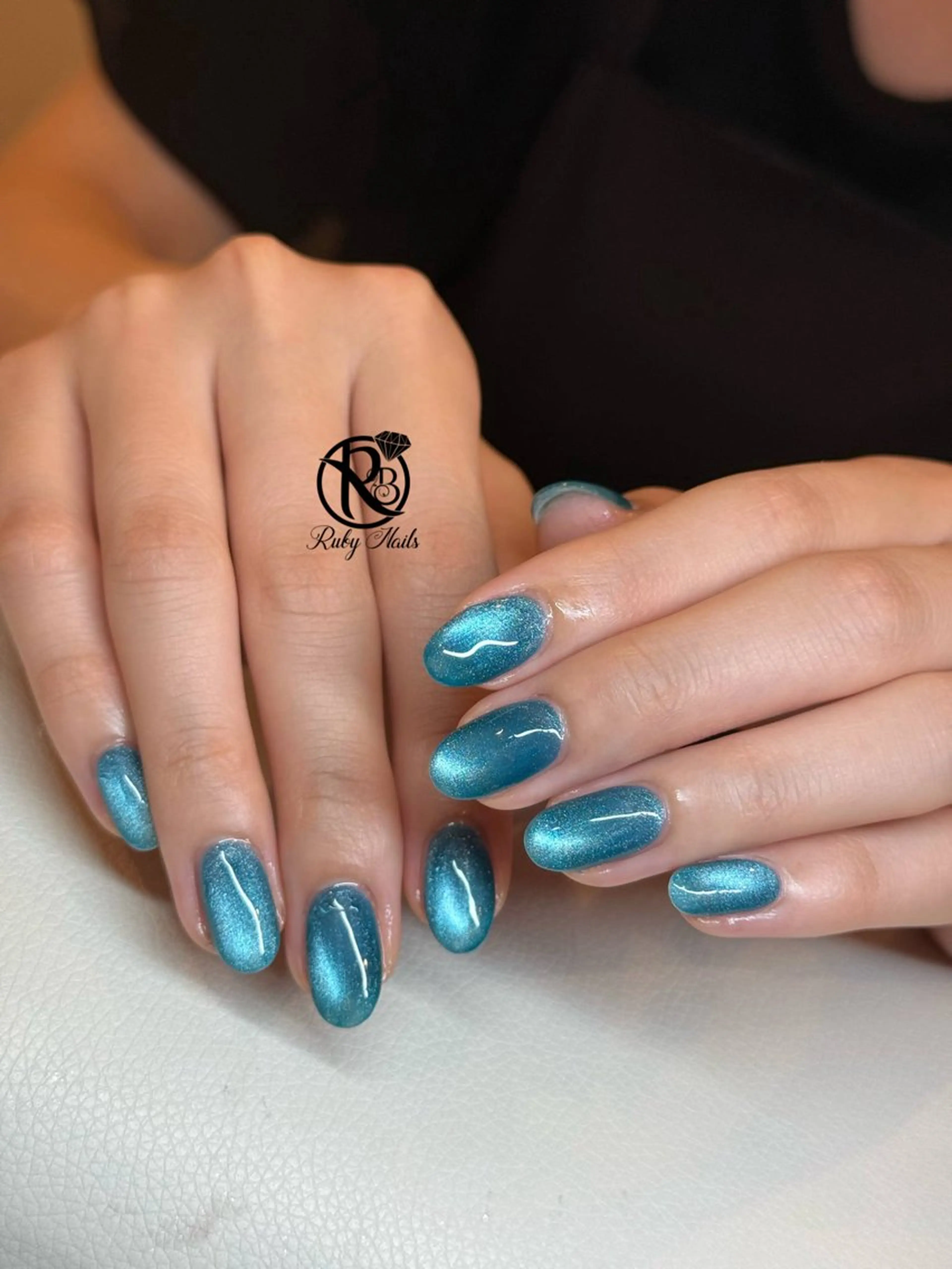 ネイル キラキラネイル 韓国ネイル マグネットネイル ニュアンスネイル 夏ネイル ハンドネイル RUBY Nail 日暮里店のネイルデザイン