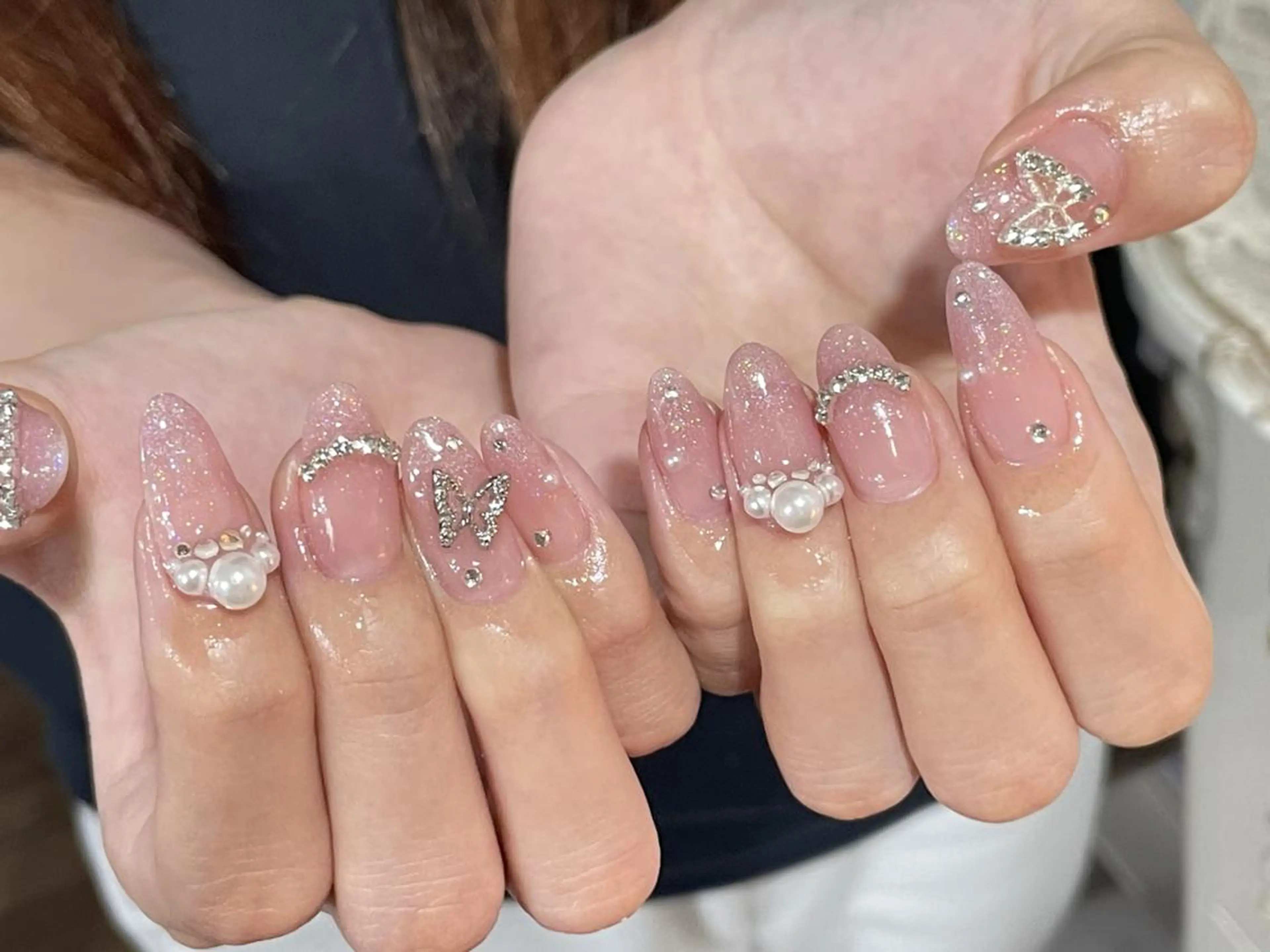 ネイル ジェルネイル キラキラネイル 韓国ネイル ラメ(グリッター) マグネットネイル One plus StudioNailのネイルデザイン