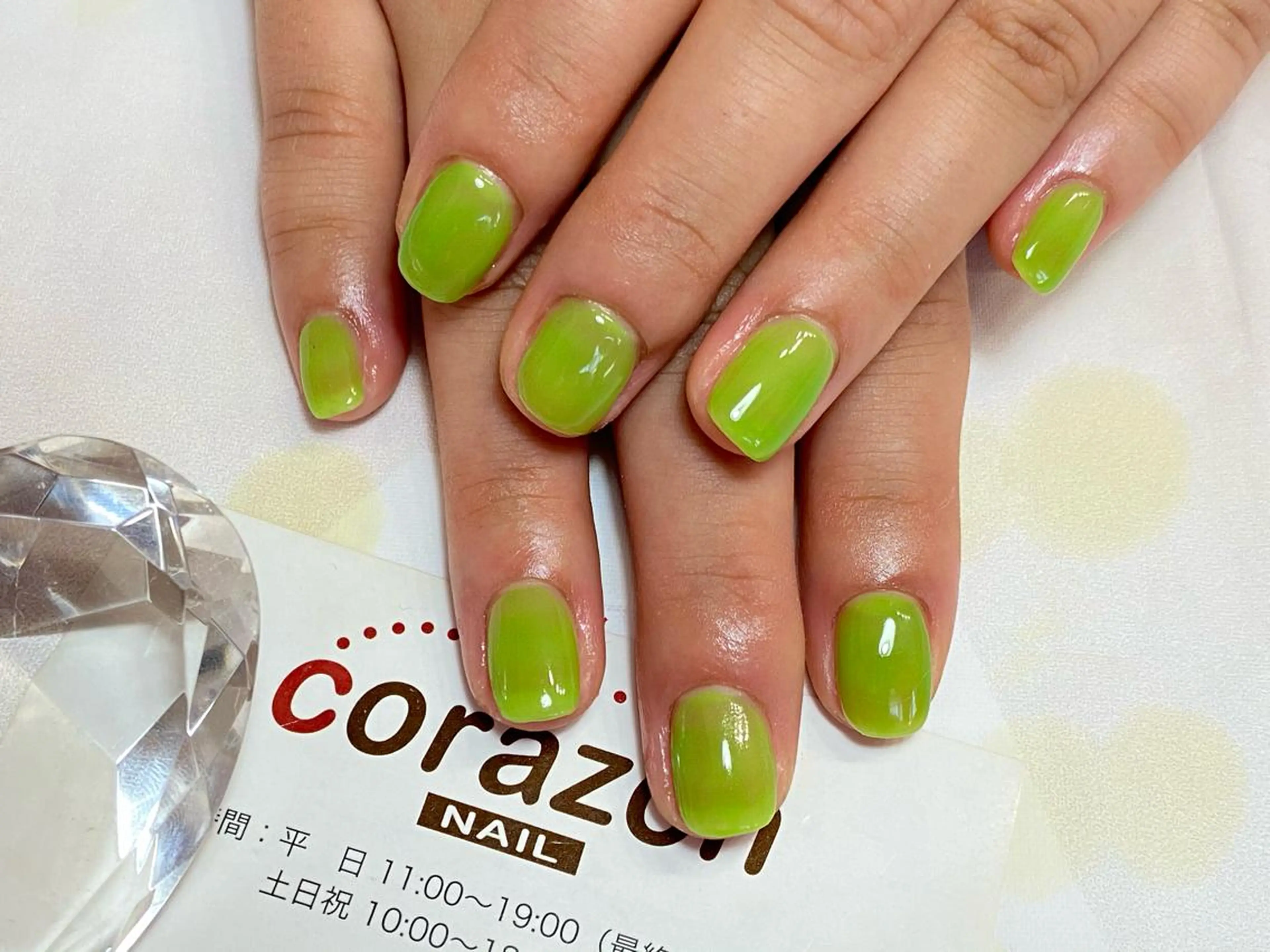 ネイル ジェルネイル ワンカラーネイル ハンドネイル corazon所属・ネイリスト aicoのネイルデザイン