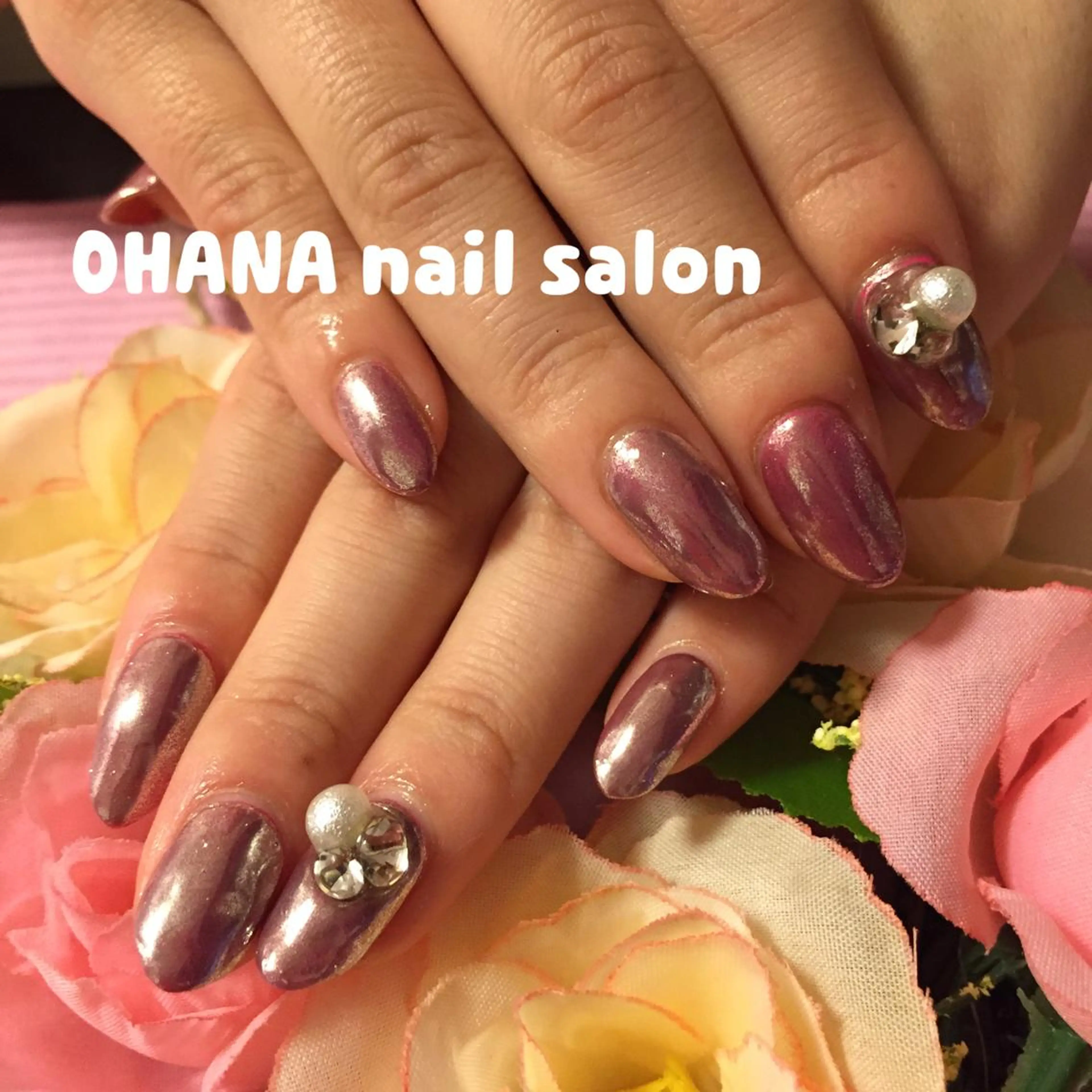 ネイル ミラーネイル ピンク 那覇🏝️台湾人 ネイリストSHIUのネイルデザイン