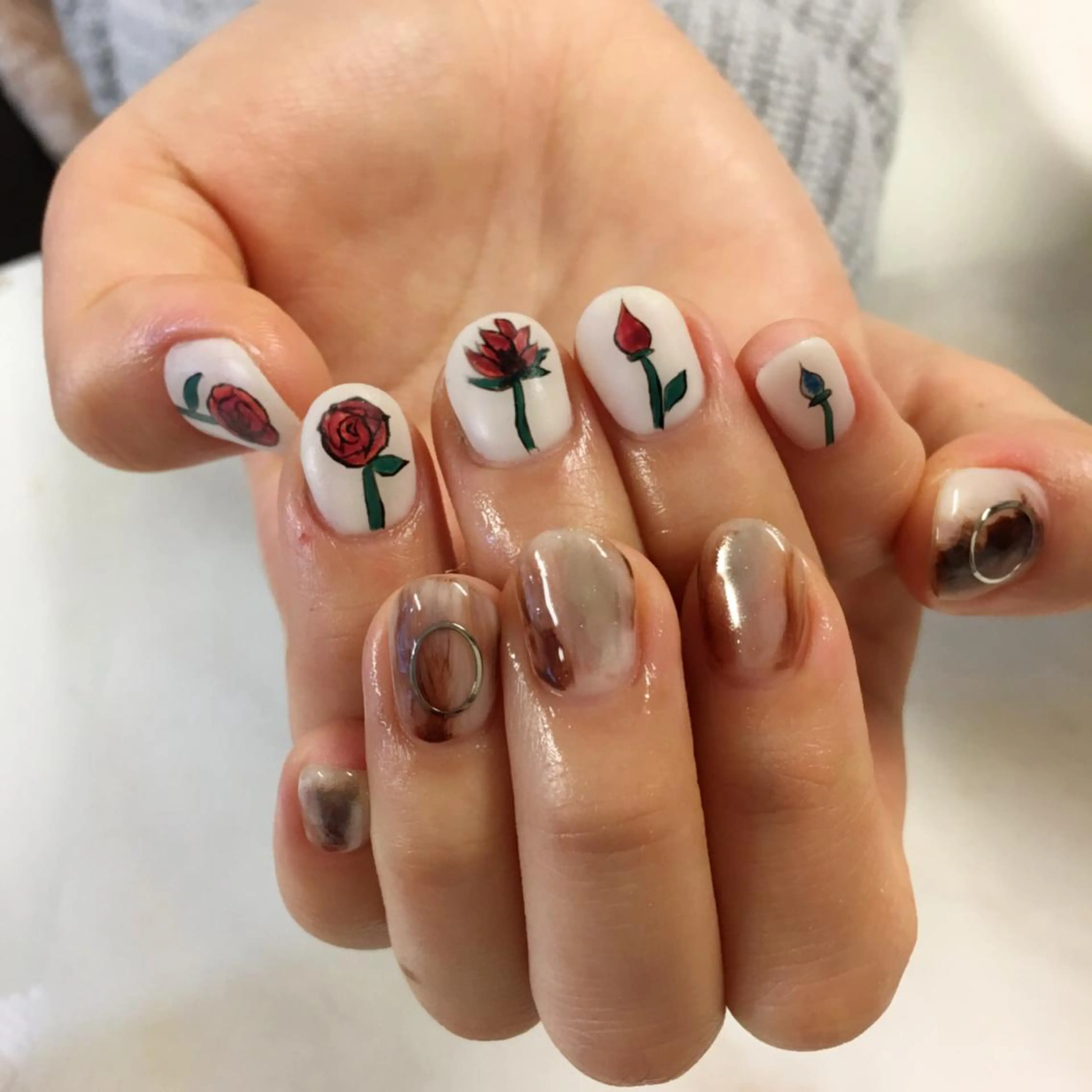 ネイル アートネイル SHINE NAILのネイルデザイン