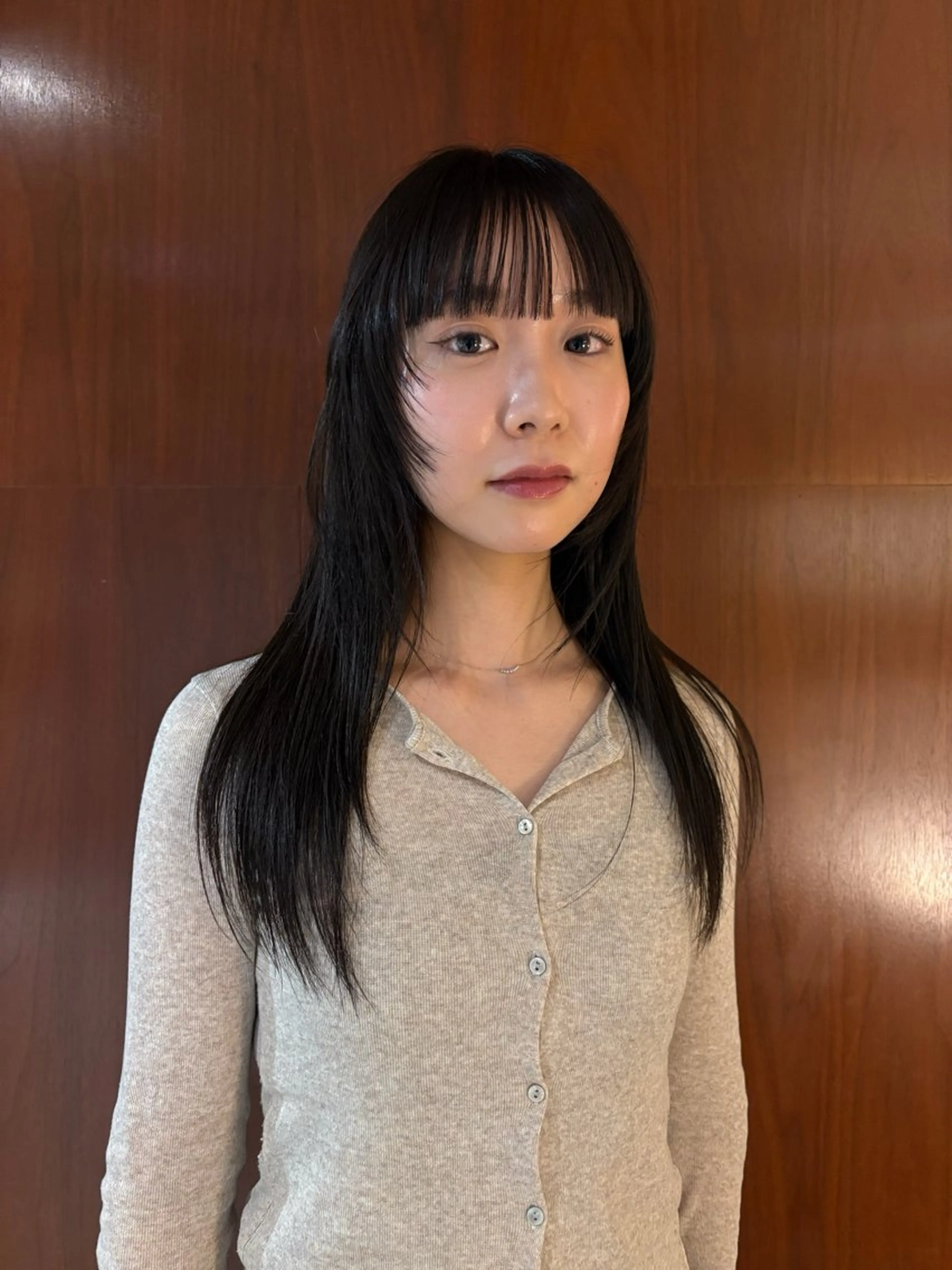 セミロング カラー オリーブグレー カット ヘアカラー ボブ/レイヤーカット ✂︎ AYUMIのヘアスタイル