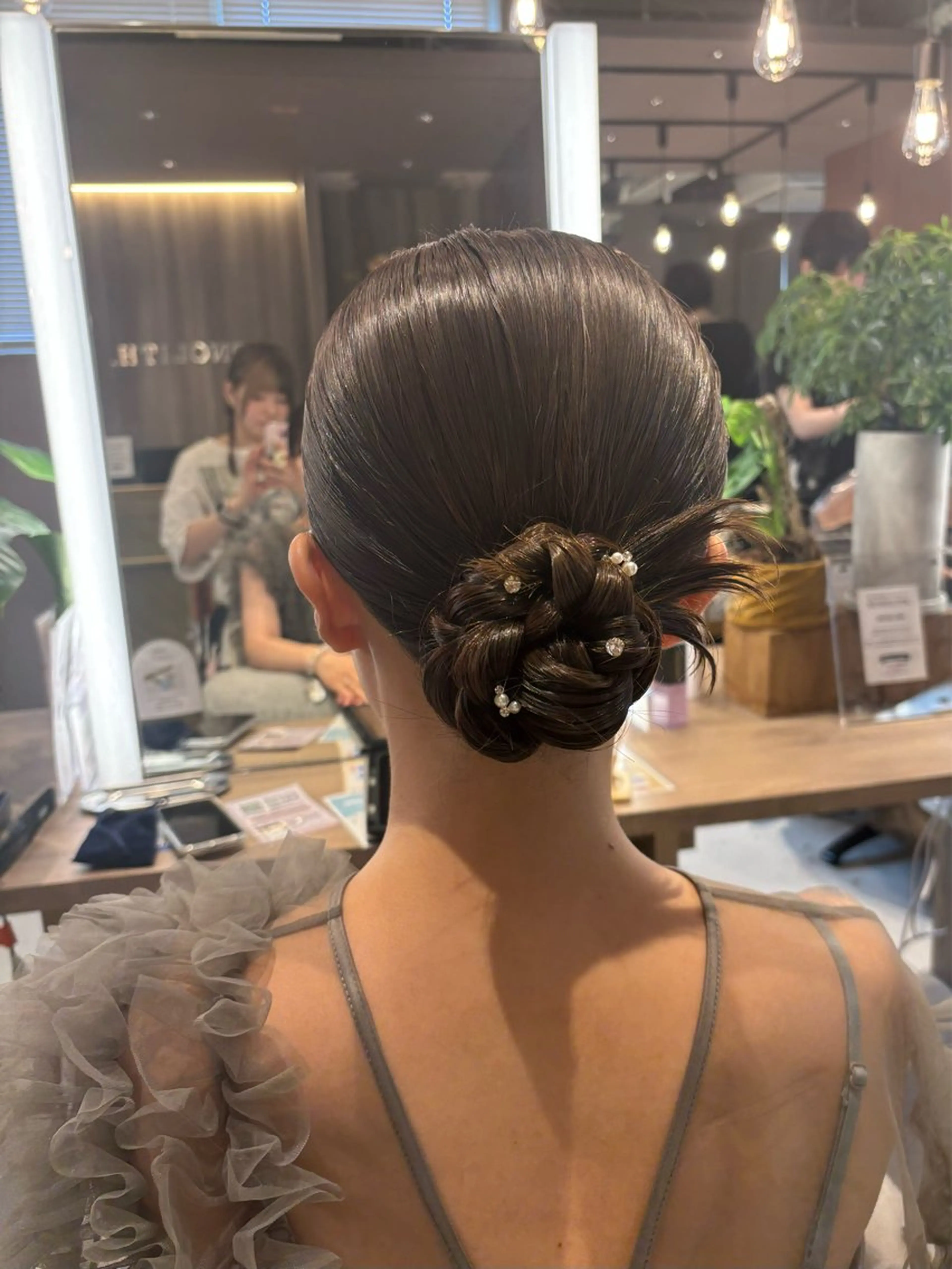 セミロング ヘアアレンジ ヘアセット Iris by artina 武蔵小杉店【イリス バイ アルティナ】所属・レイヤーカット/ボブ /nene🍥⋆*のヘアスタイル