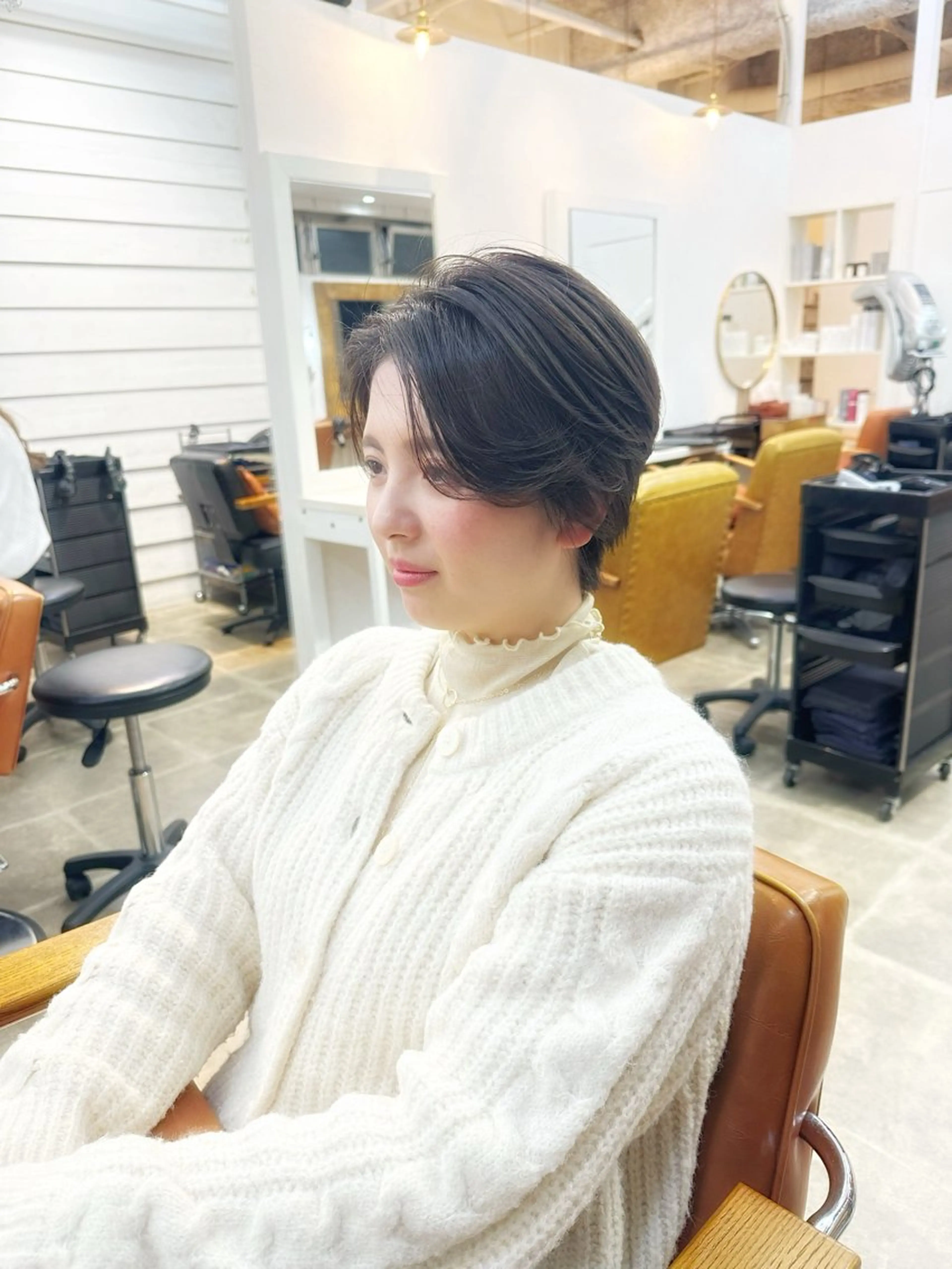 ショート ショートボブ ハンサムショート ボブ くせ毛 ショートヘア newline銀座所属・銀座ショート/ 大人ショート/金子涼のヘアスタイル