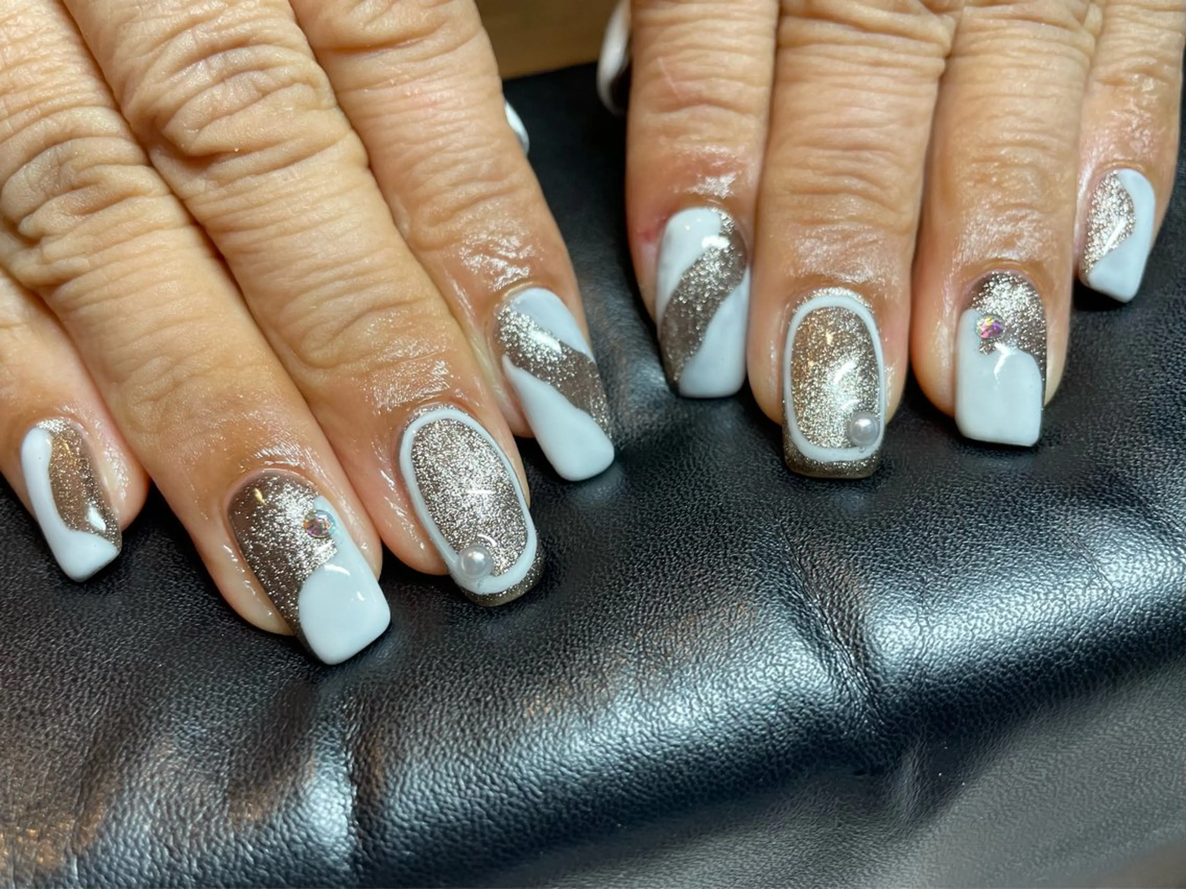 ネイル マグネットネイル ニュアンスネイル ✩ miyuのネイルデザイン