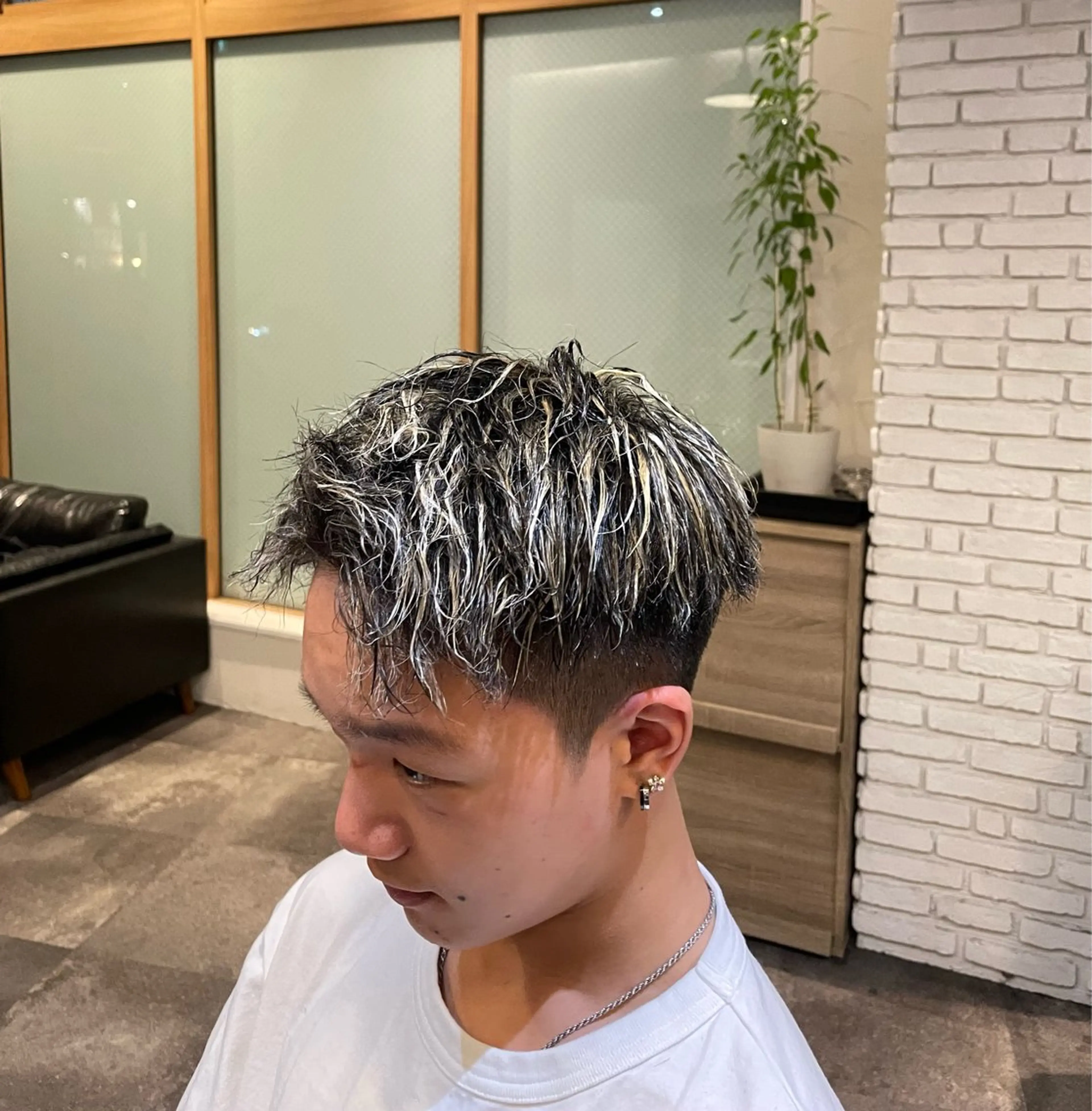 ショート カラー パーマ メンズ smilehair国分寺店所属・💈barber 中根 龍星のヘアスタイル