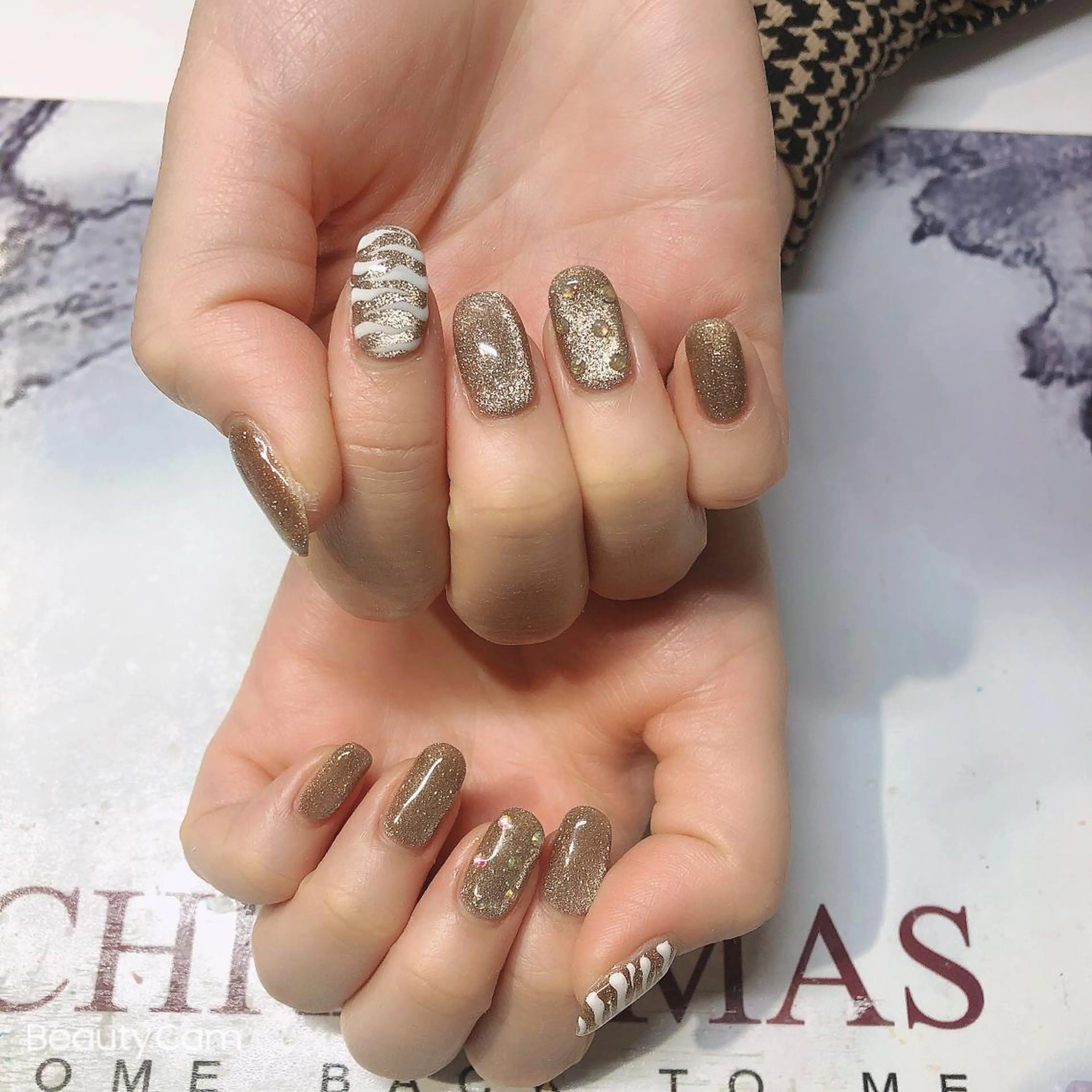 ネイル ハンドネイル Guarendo錦糸町店所属・ガレンドウ 白澤 愛子のネイルデザイン