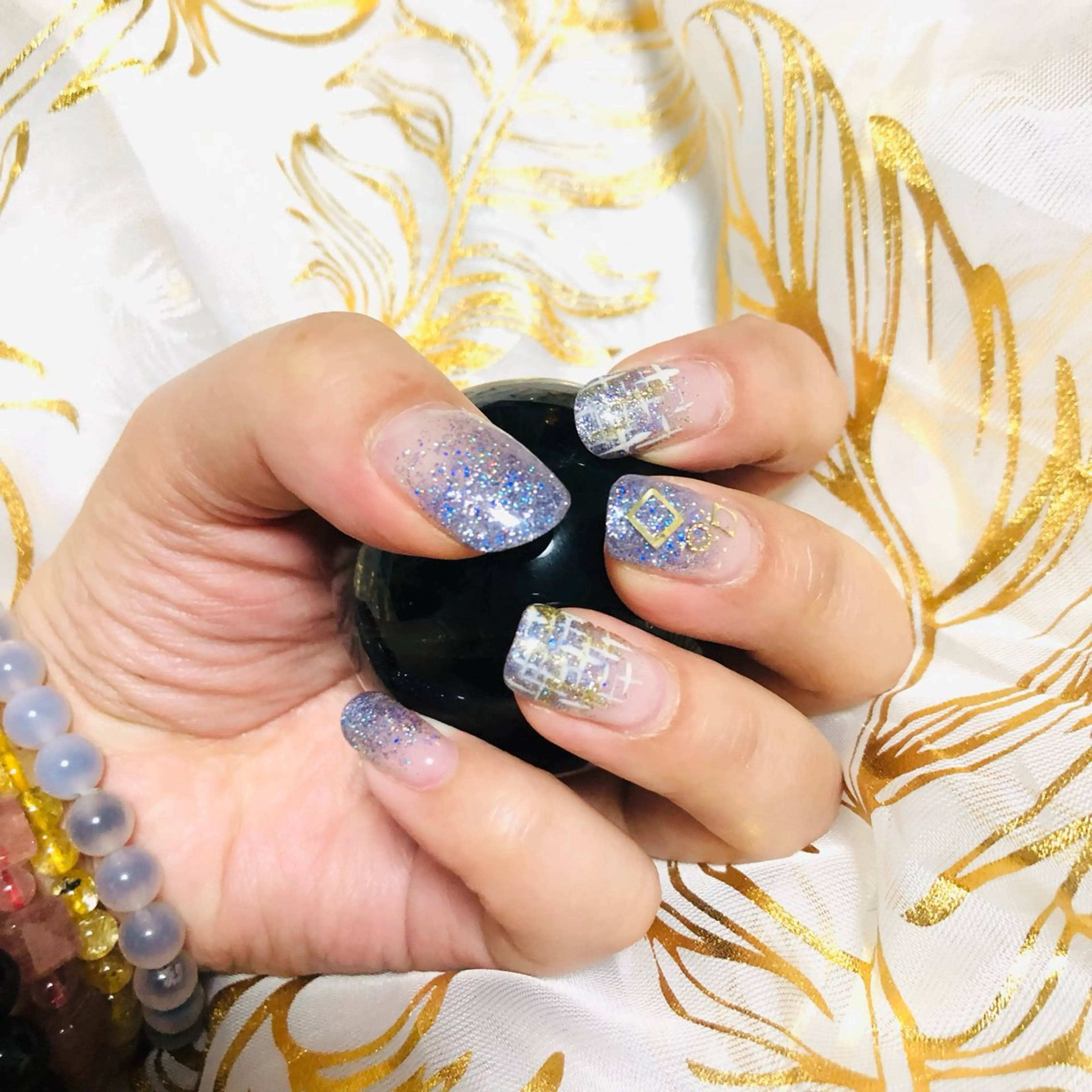 ネイル グラデーション ラメ(グリッター) ラメグラデーション ありんこ工房ari所属・庄司 有佐のネイルデザイン