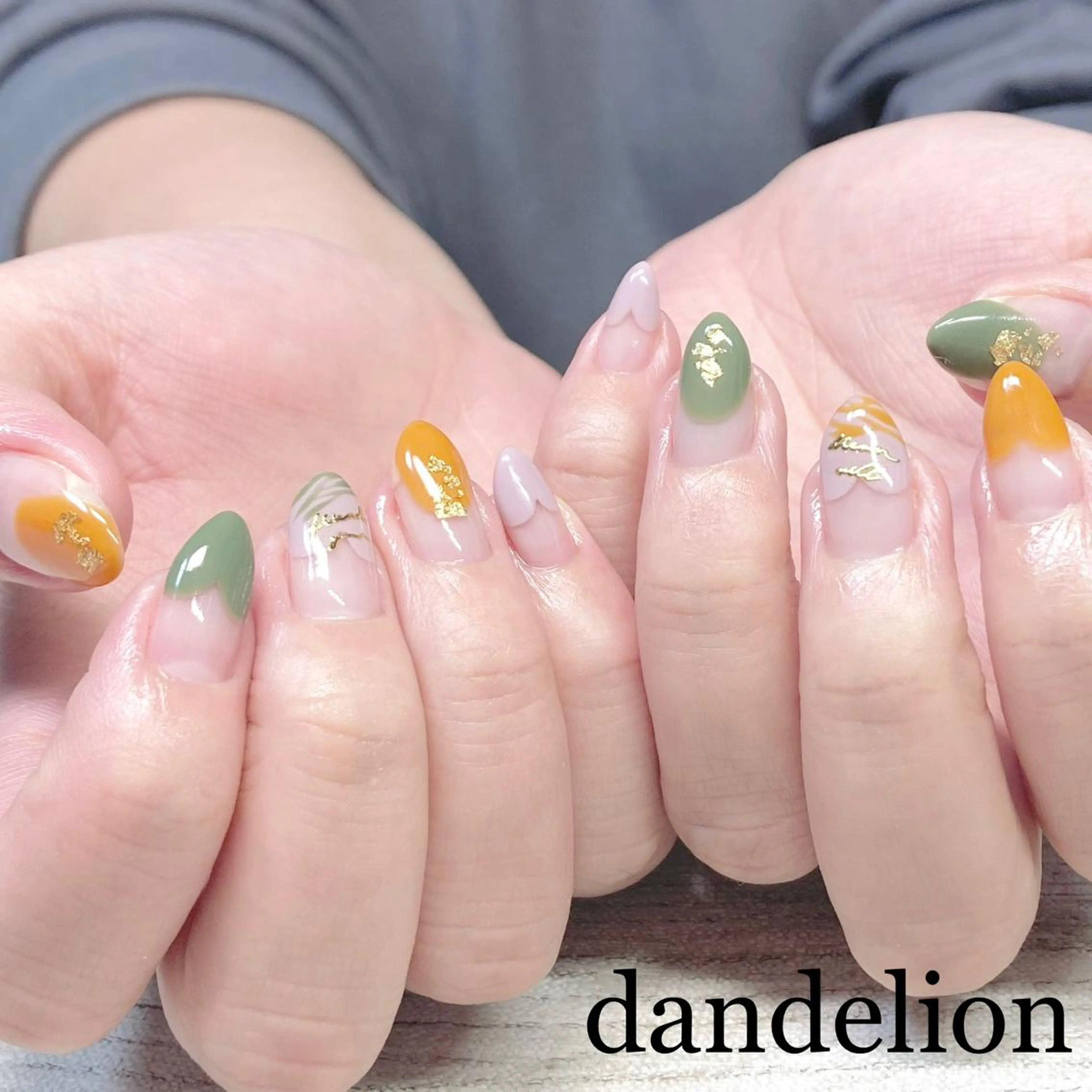 ネイル ハンドネイル ハンドケア dandelion ダンデライオンのネイルデザイン