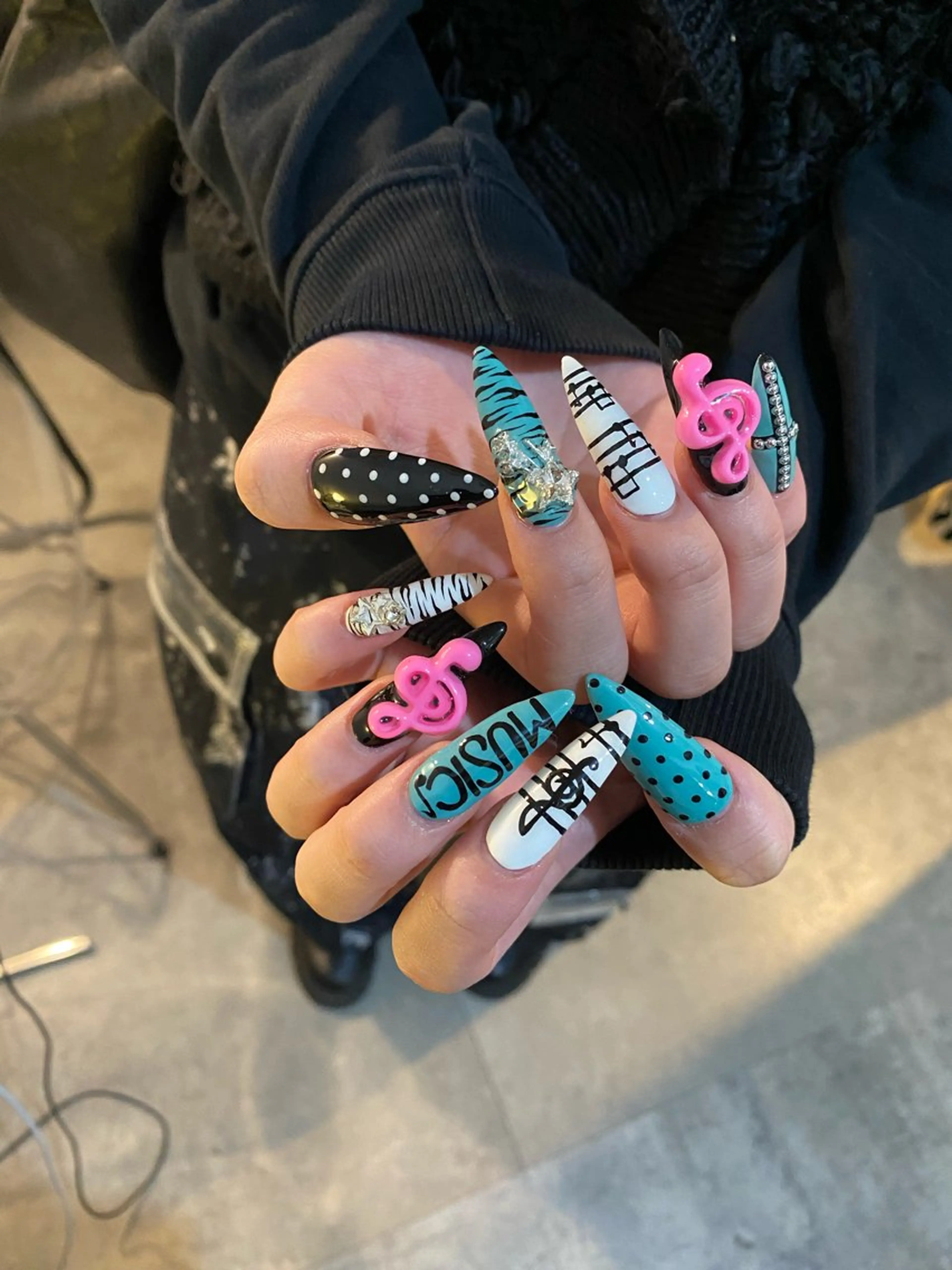 ネイル mizuho .oのネイルデザイン