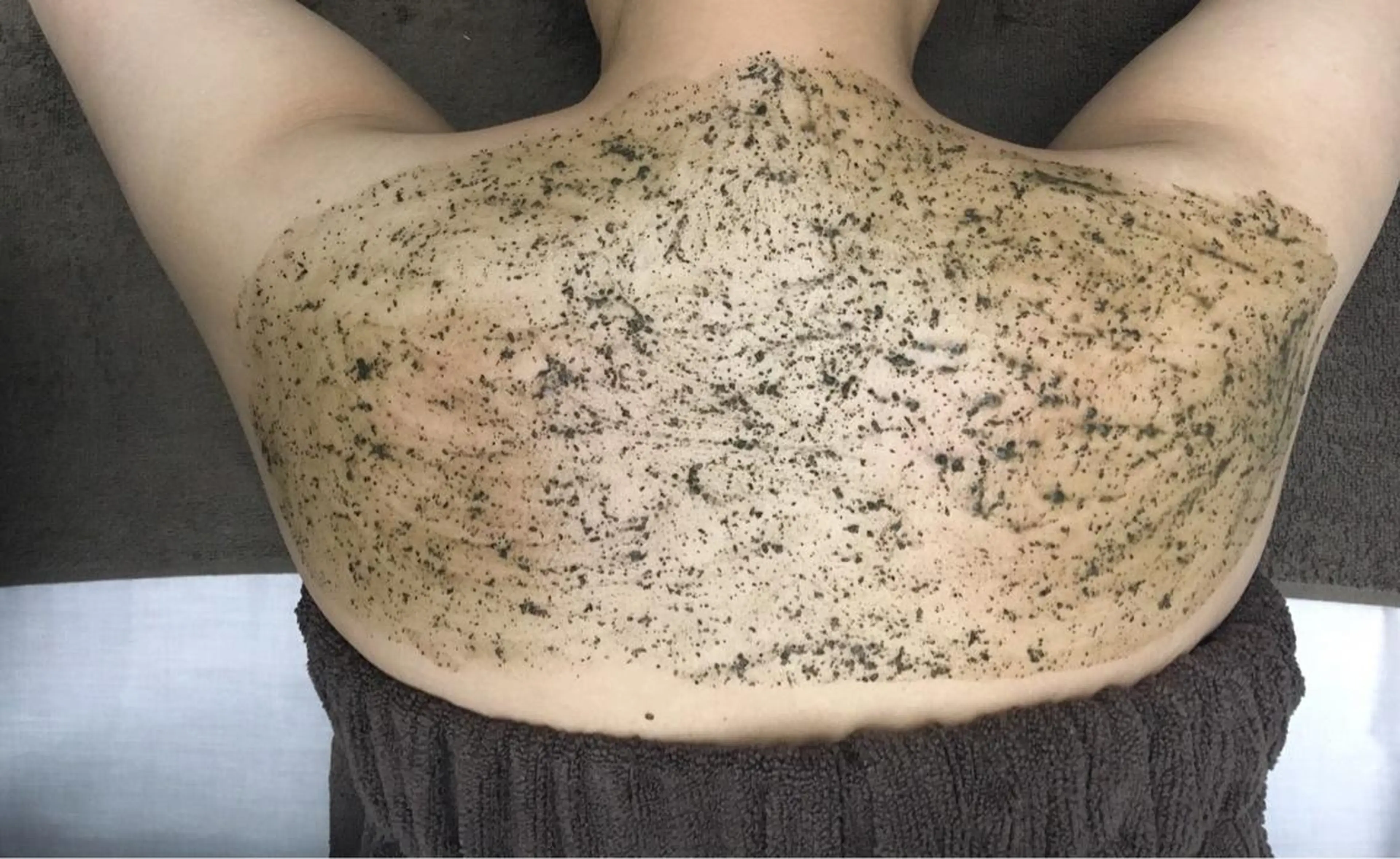 ミディアム カラー パーマ ヘアアレンジ ネイル マツエク・マツパ Amaryllis 🌹のエステ・リラクイメージ