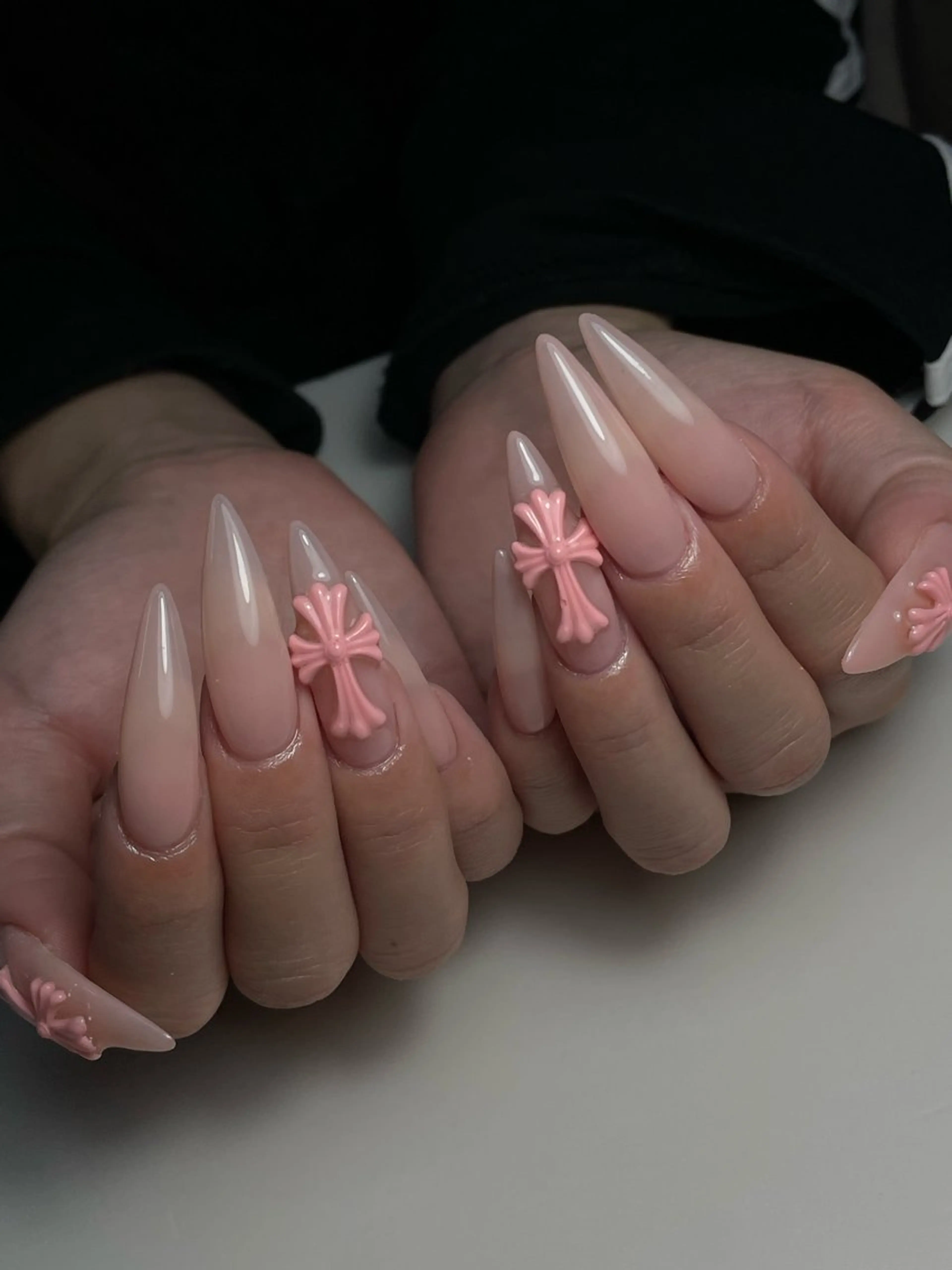 ネイル ハンドネイル SoLuna 【ソルナ】のネイルデザイン